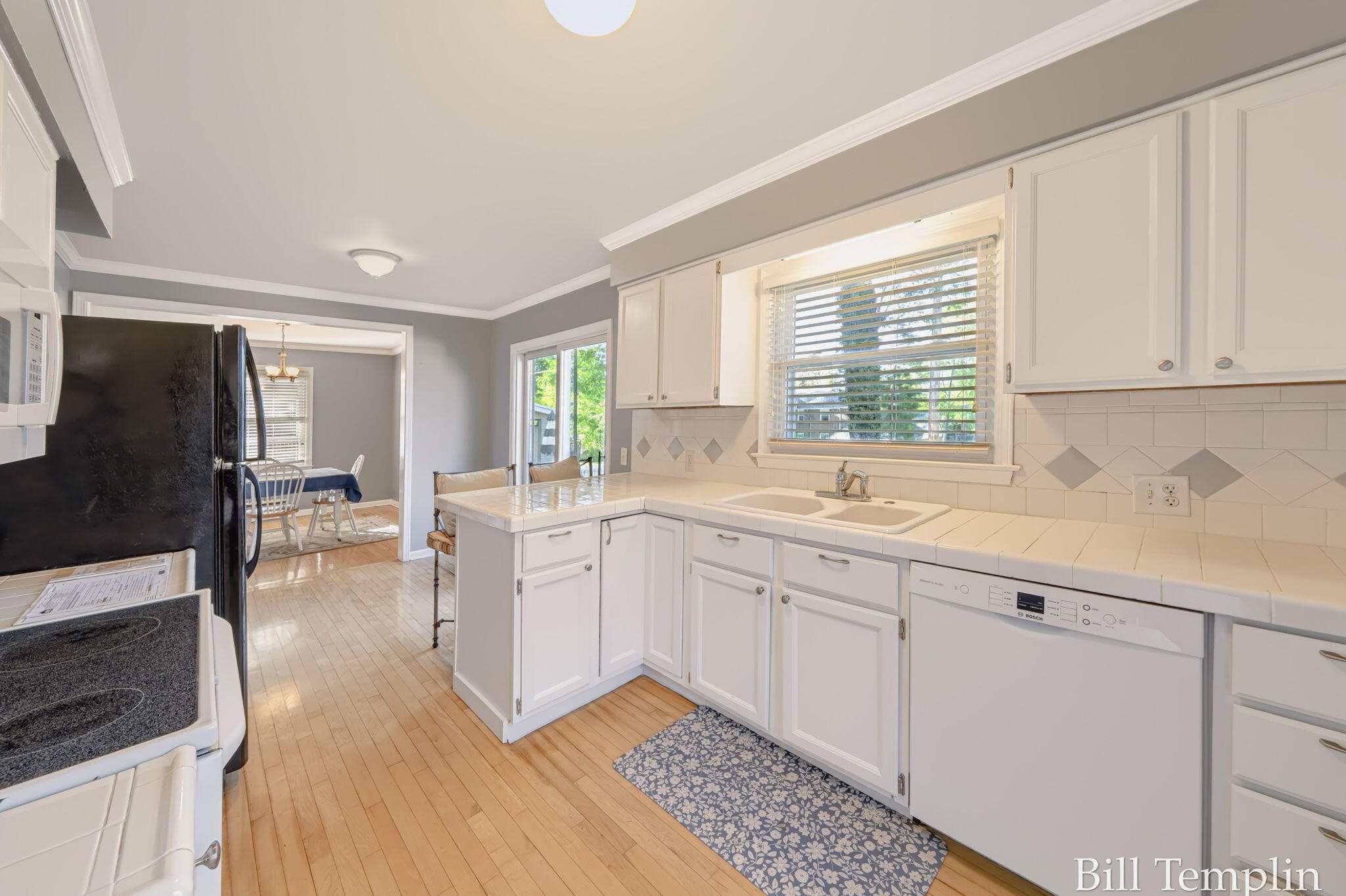 2543 Richards Drive SE East Grand Rapids MI 49506