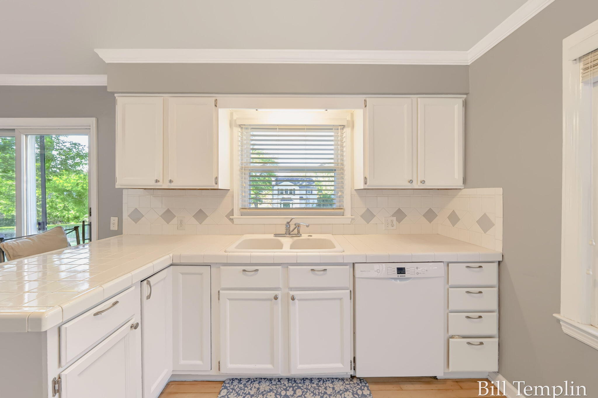 2543 Richards Drive SE East Grand Rapids MI 49506