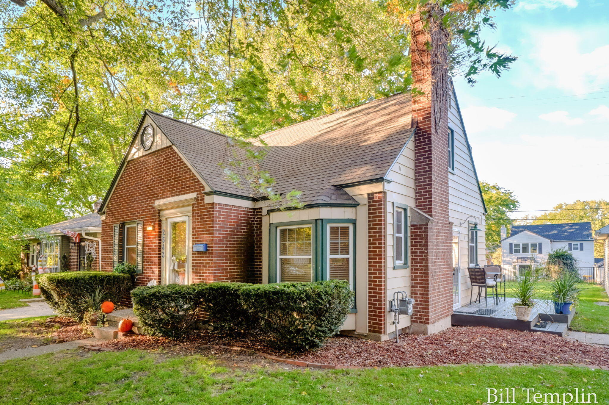 2543 Richards Drive SE East Grand Rapids MI 49506