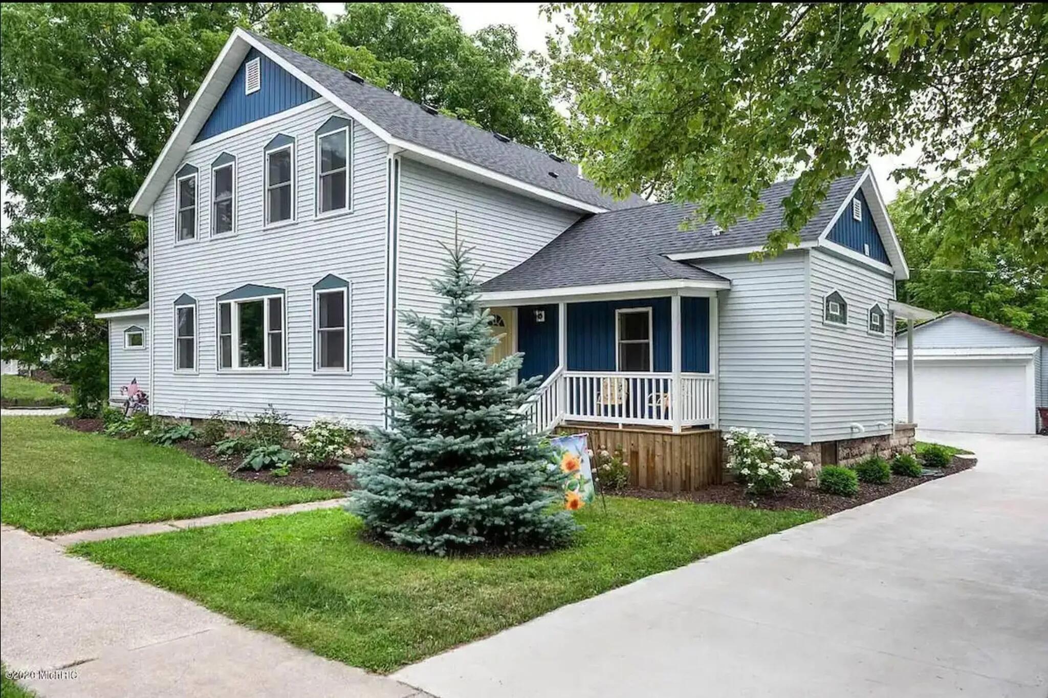 624 Erie Street South Haven MI 49090