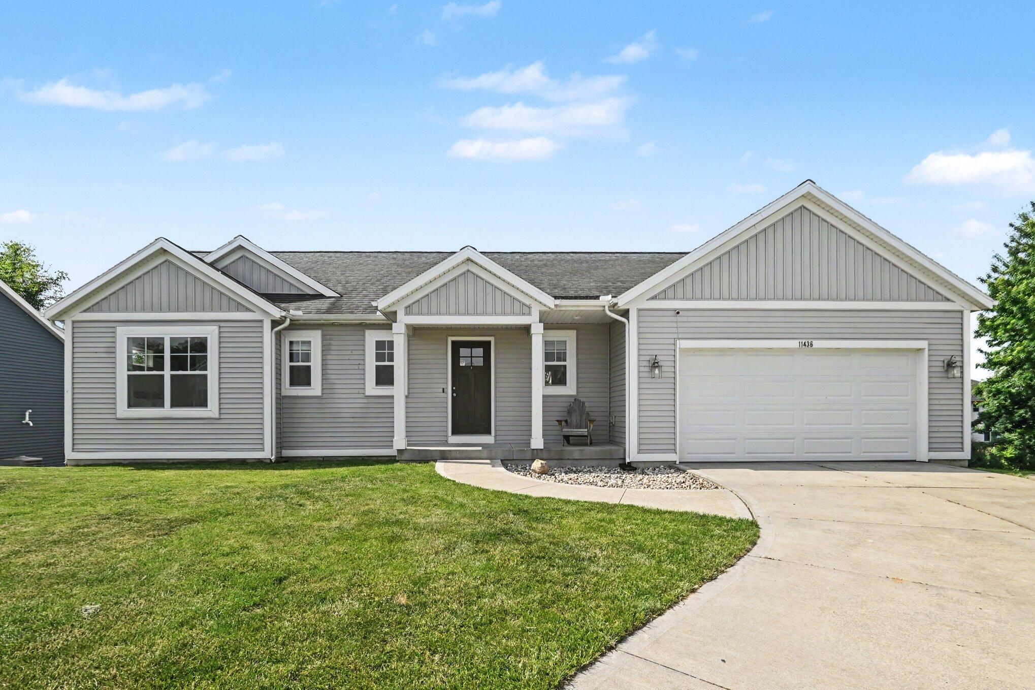 11436 Crestridge Court Holland MI 49424