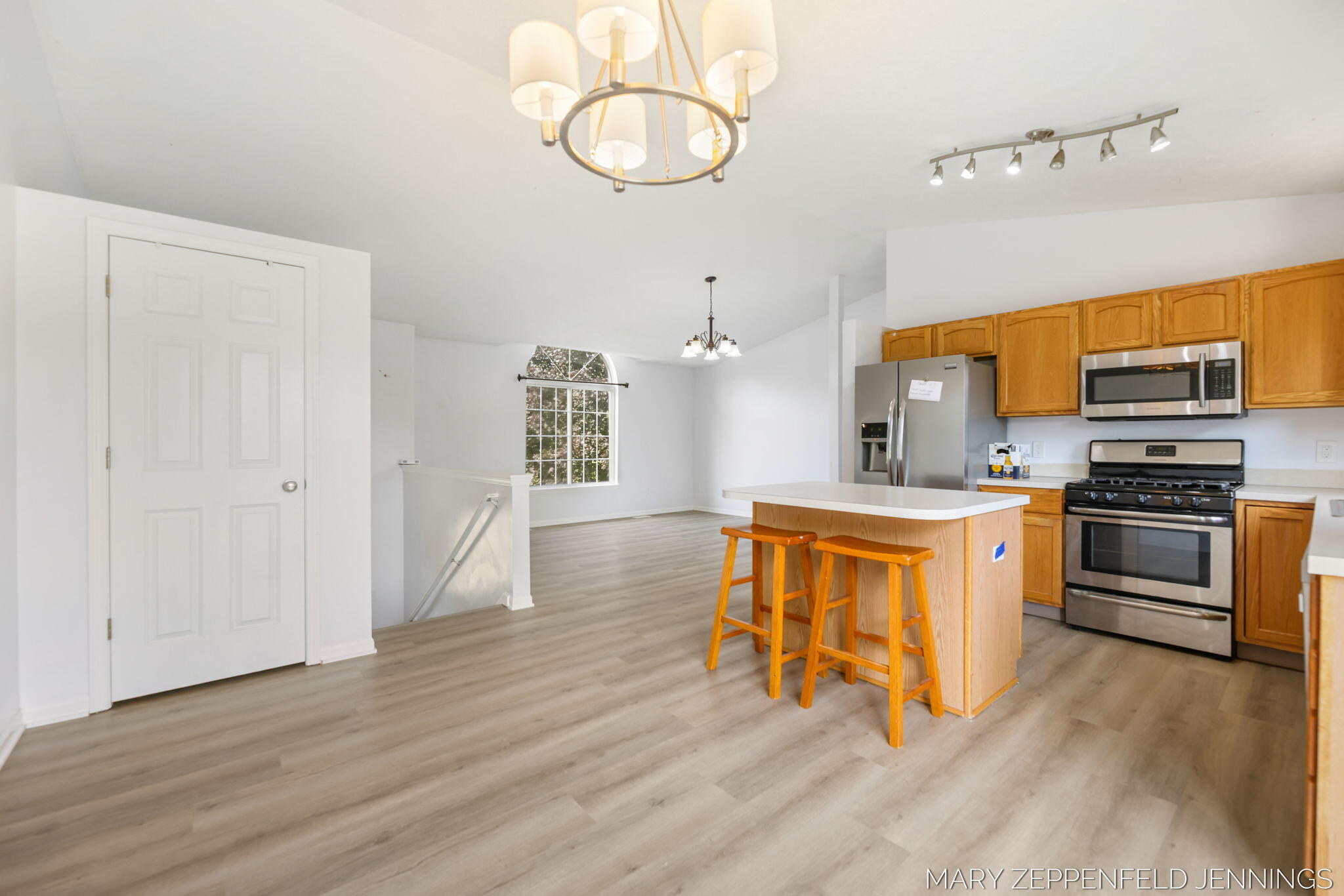 489 Sunmeadow Drive SE Grand Rapids MI 49508