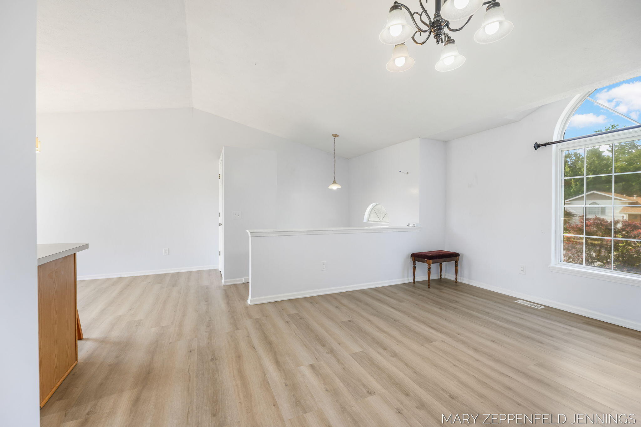 489 Sunmeadow Drive SE Grand Rapids MI 49508