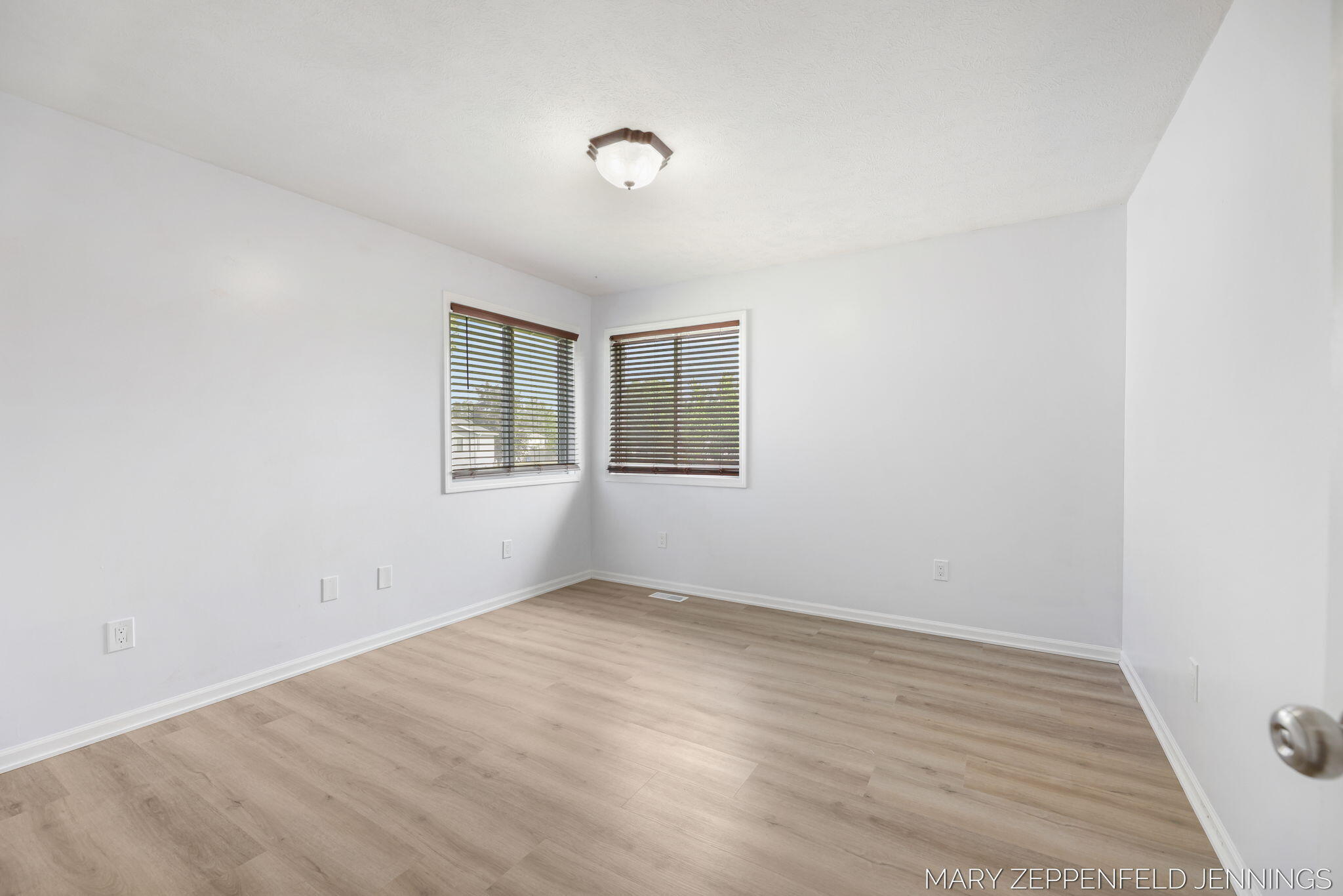 489 Sunmeadow Drive SE Grand Rapids MI 49508
