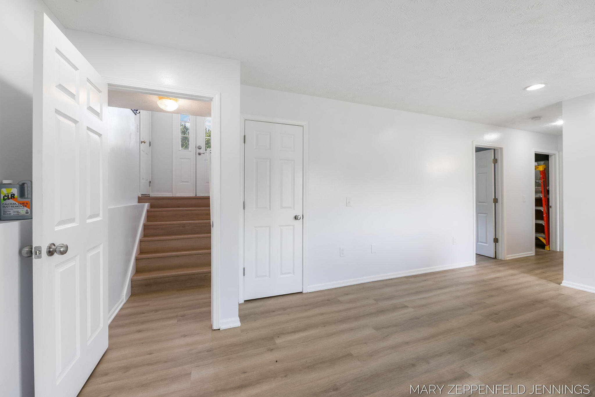 489 Sunmeadow Drive SE Grand Rapids MI 49508
