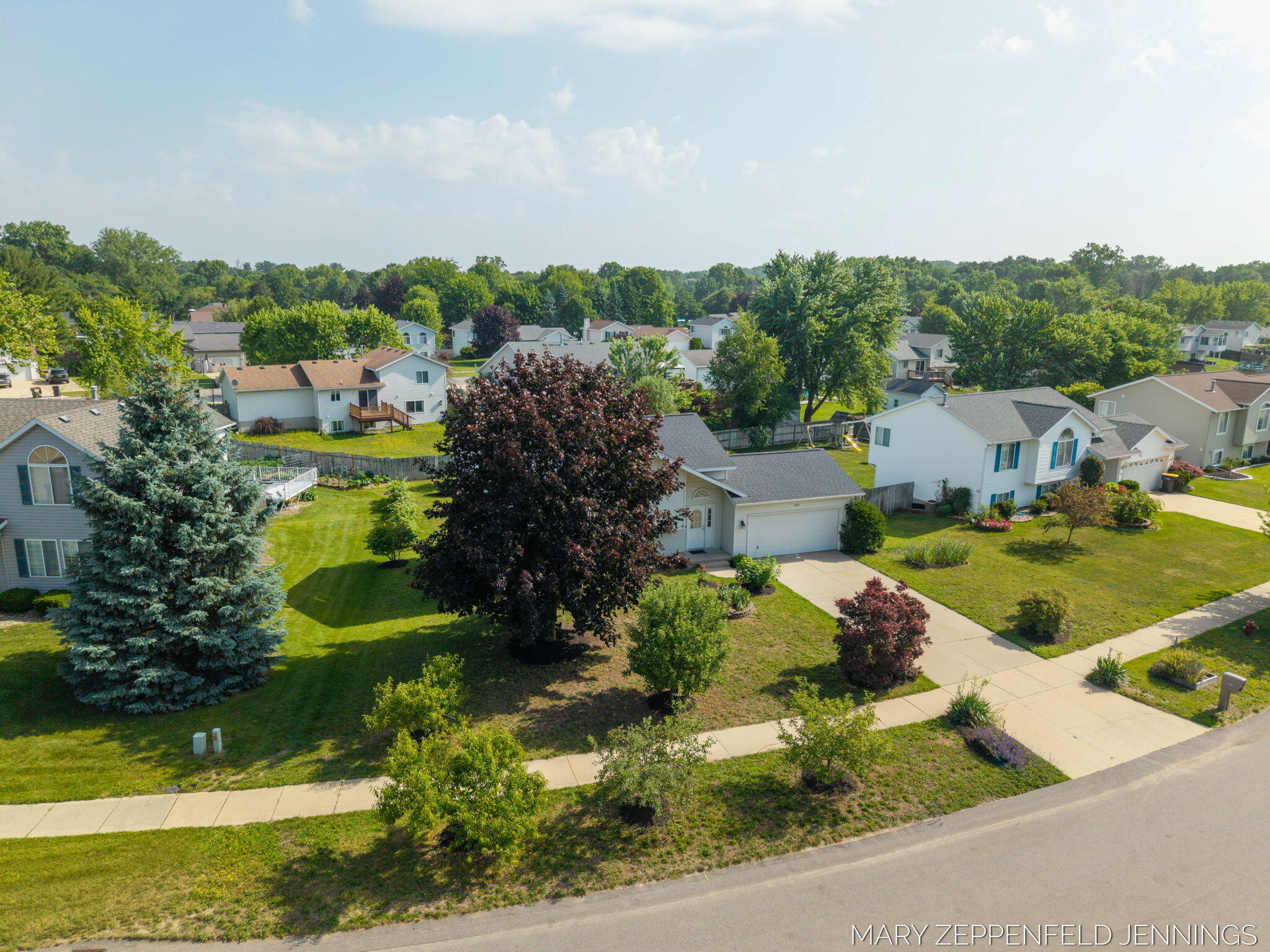 489 Sunmeadow Drive SE Grand Rapids MI 49508