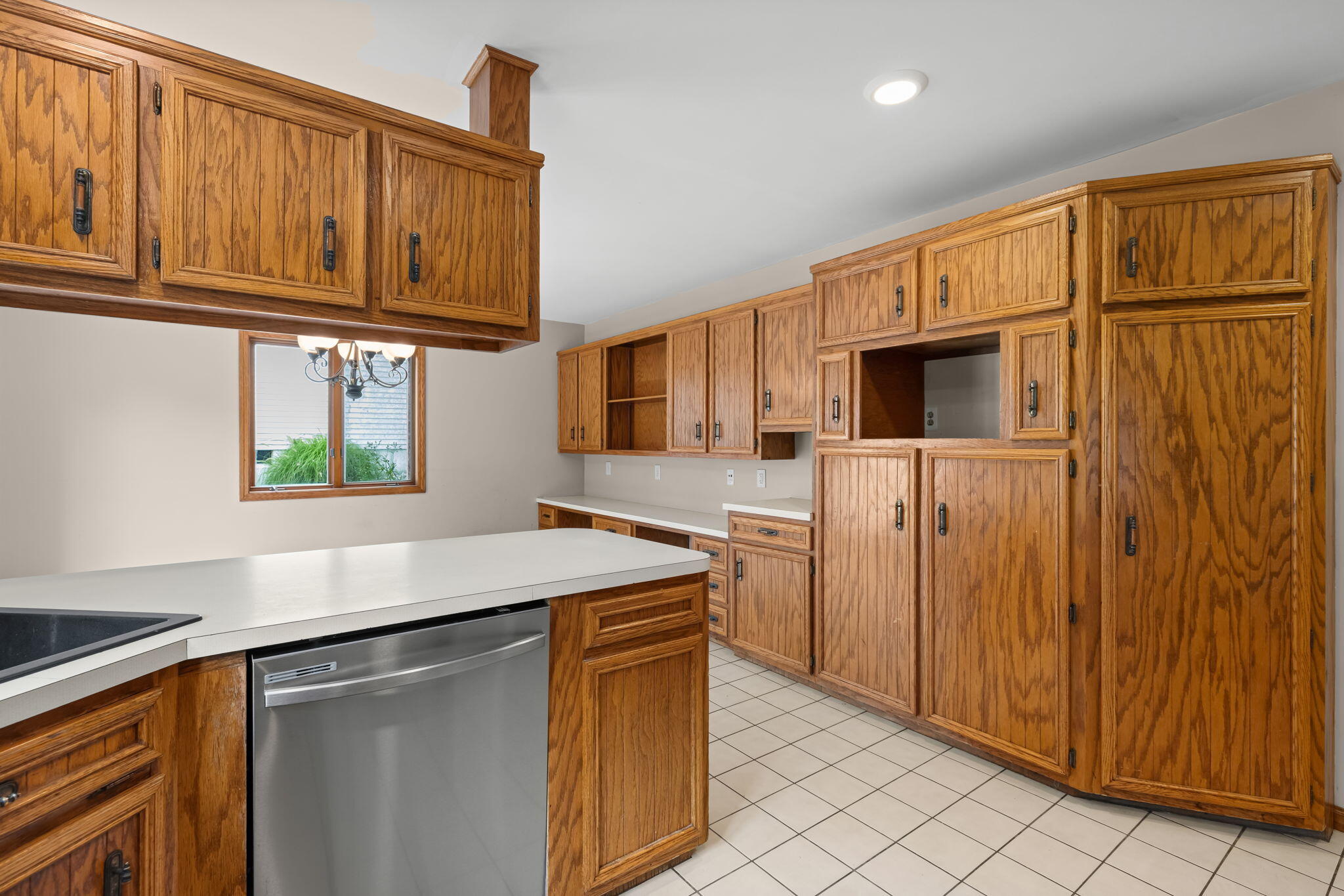 2630 Glencairin Drive NW Grand Rapids MI 49504