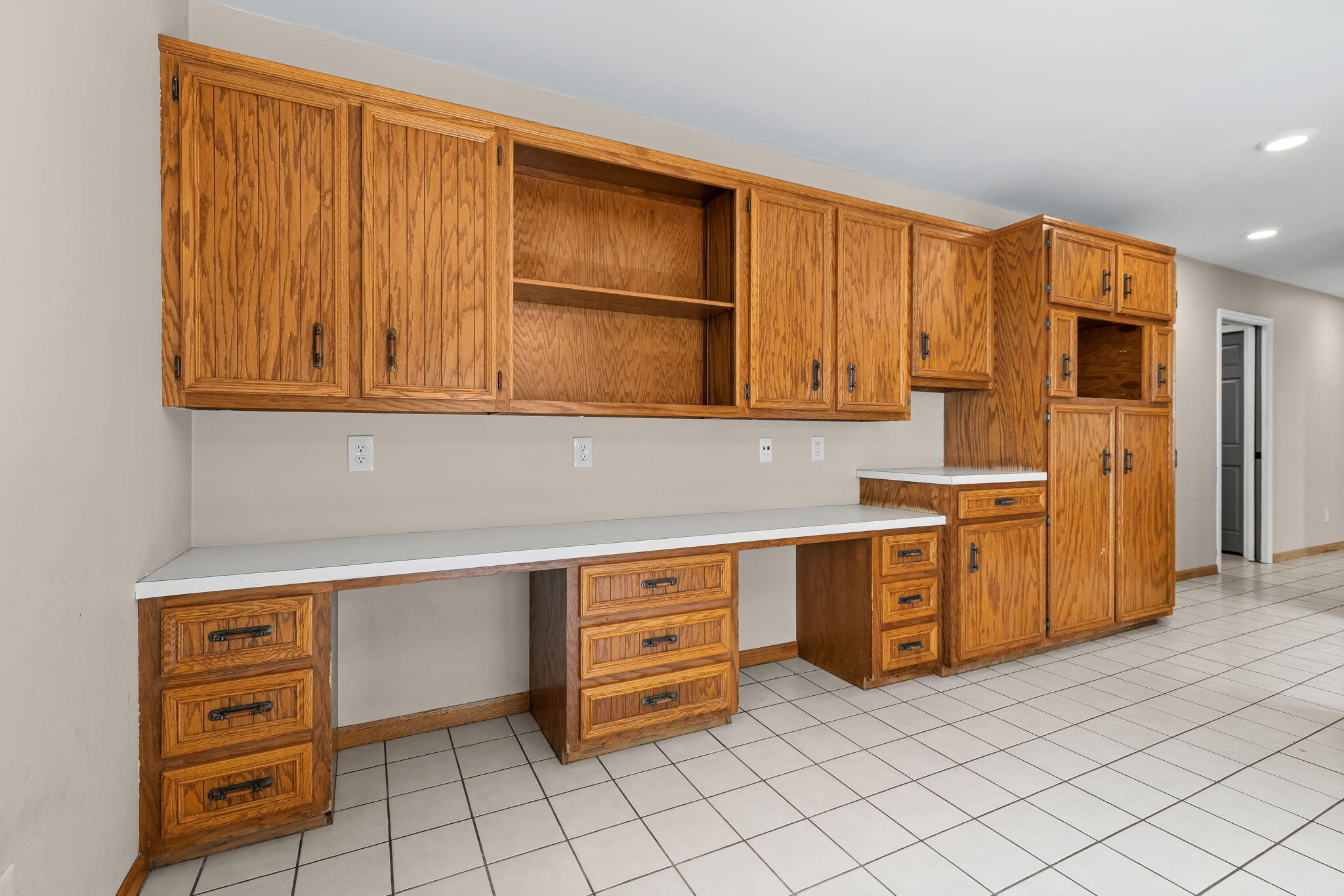 2630 Glencairin Drive NW Grand Rapids MI 49504