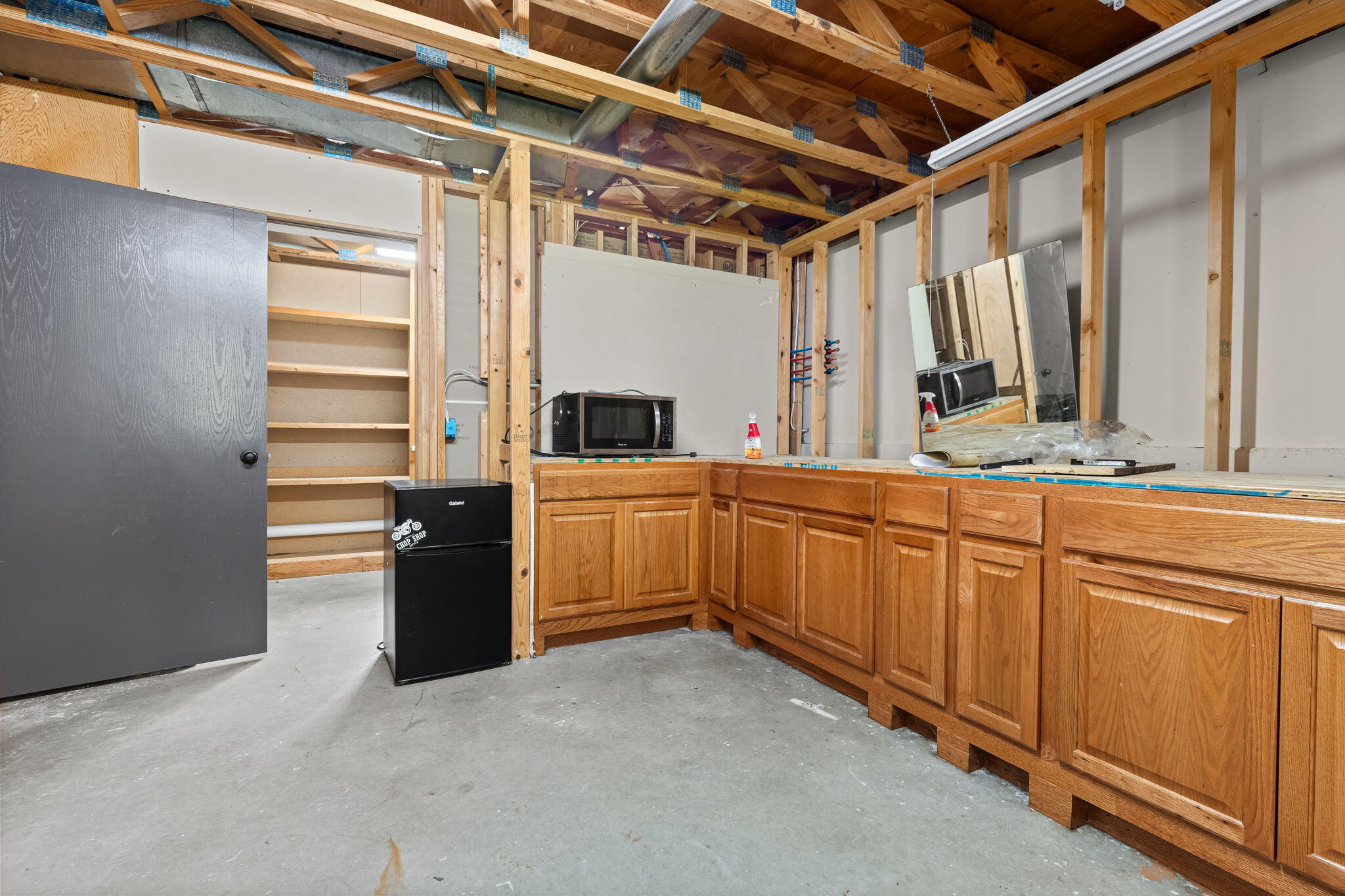 2630 Glencairin Drive NW Grand Rapids MI 49504