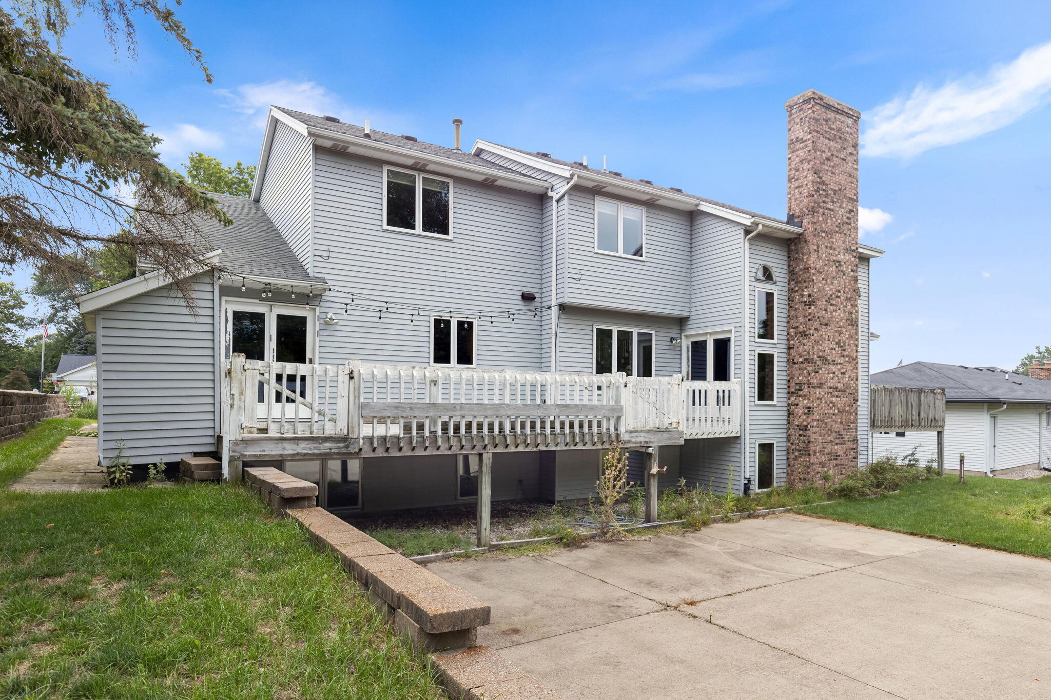 2630 Glencairin Drive NW Grand Rapids MI 49504