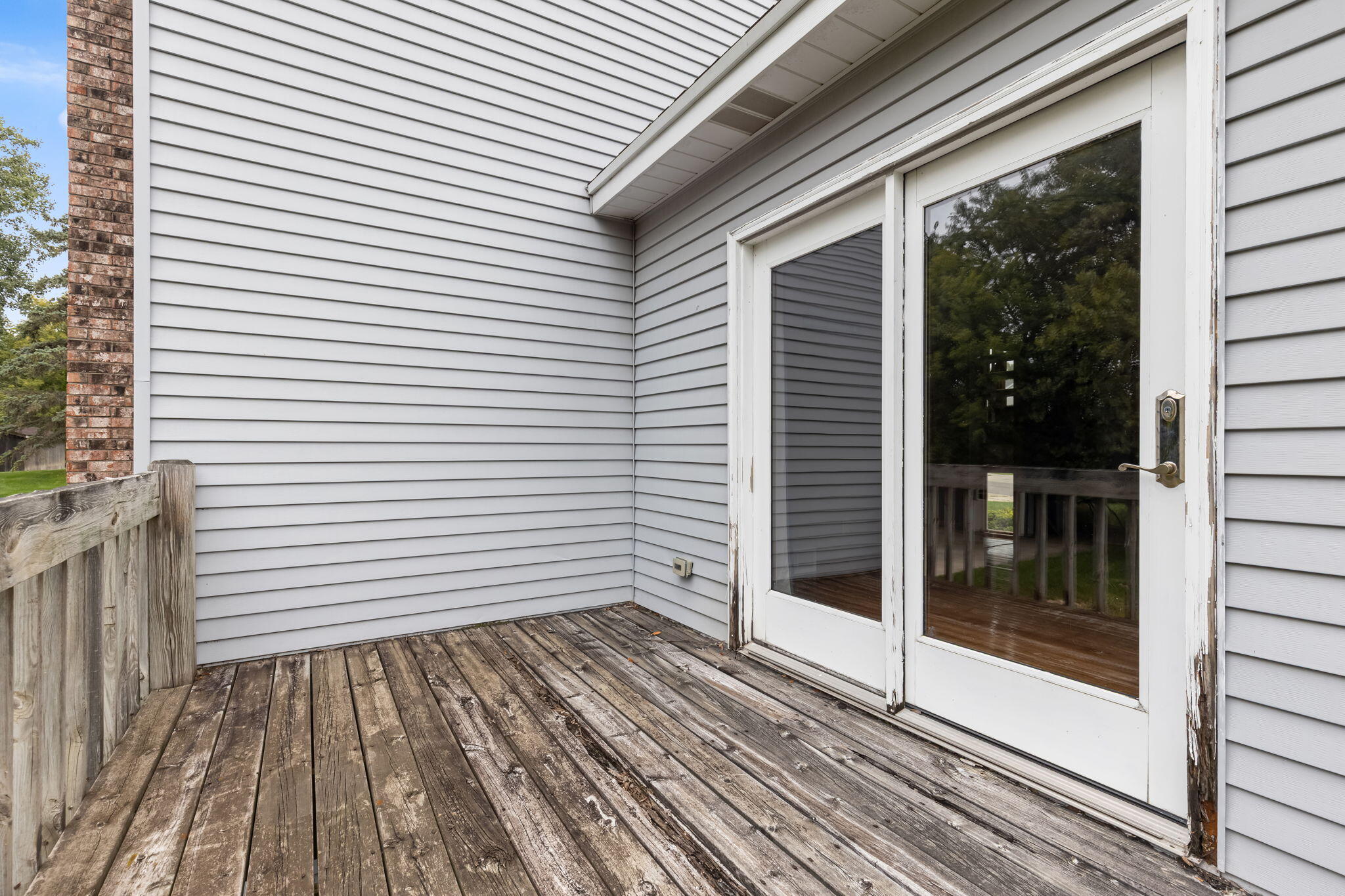2630 Glencairin Drive NW Grand Rapids MI 49504