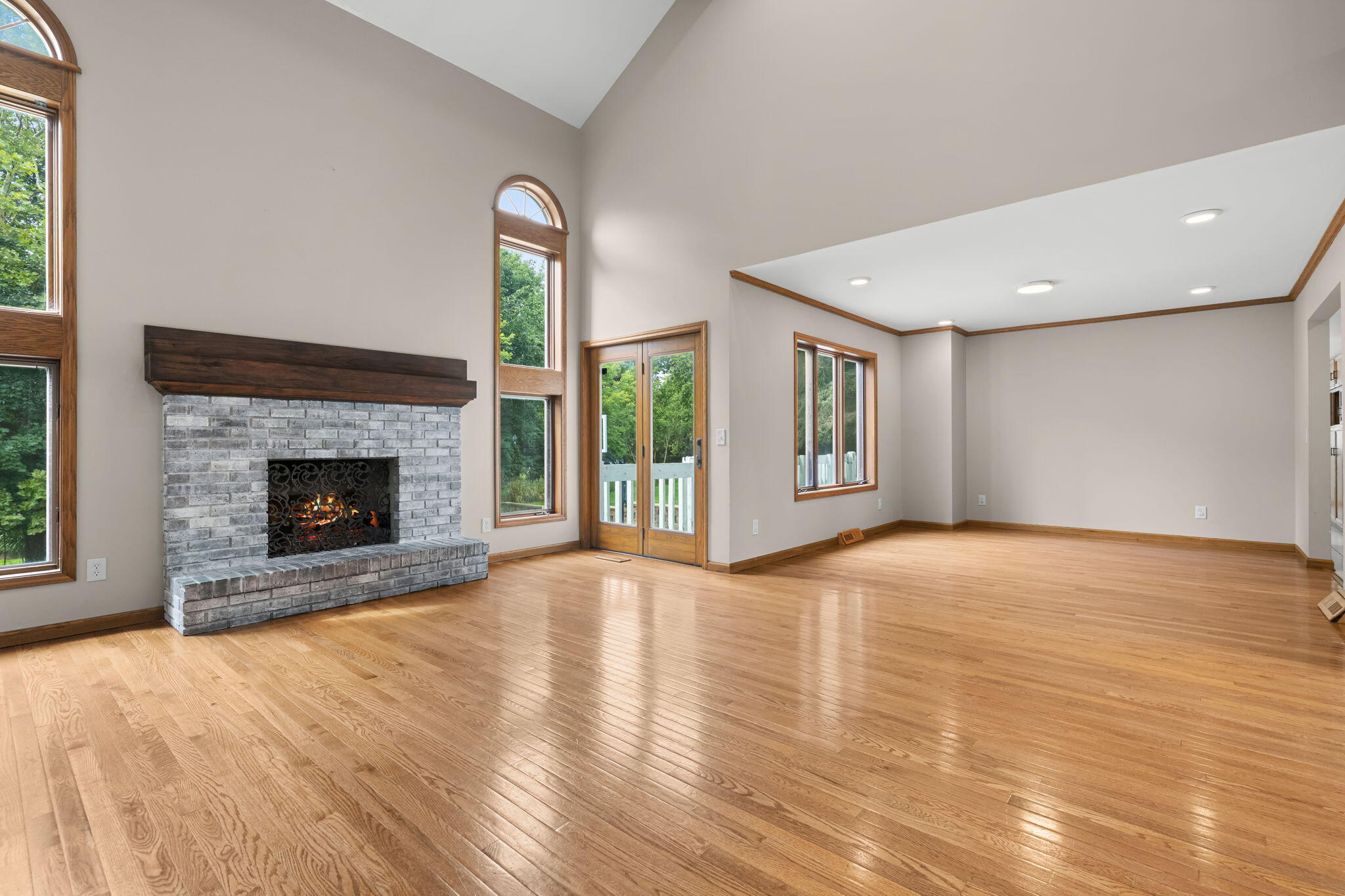 2630 Glencairin Drive NW Grand Rapids MI 49504