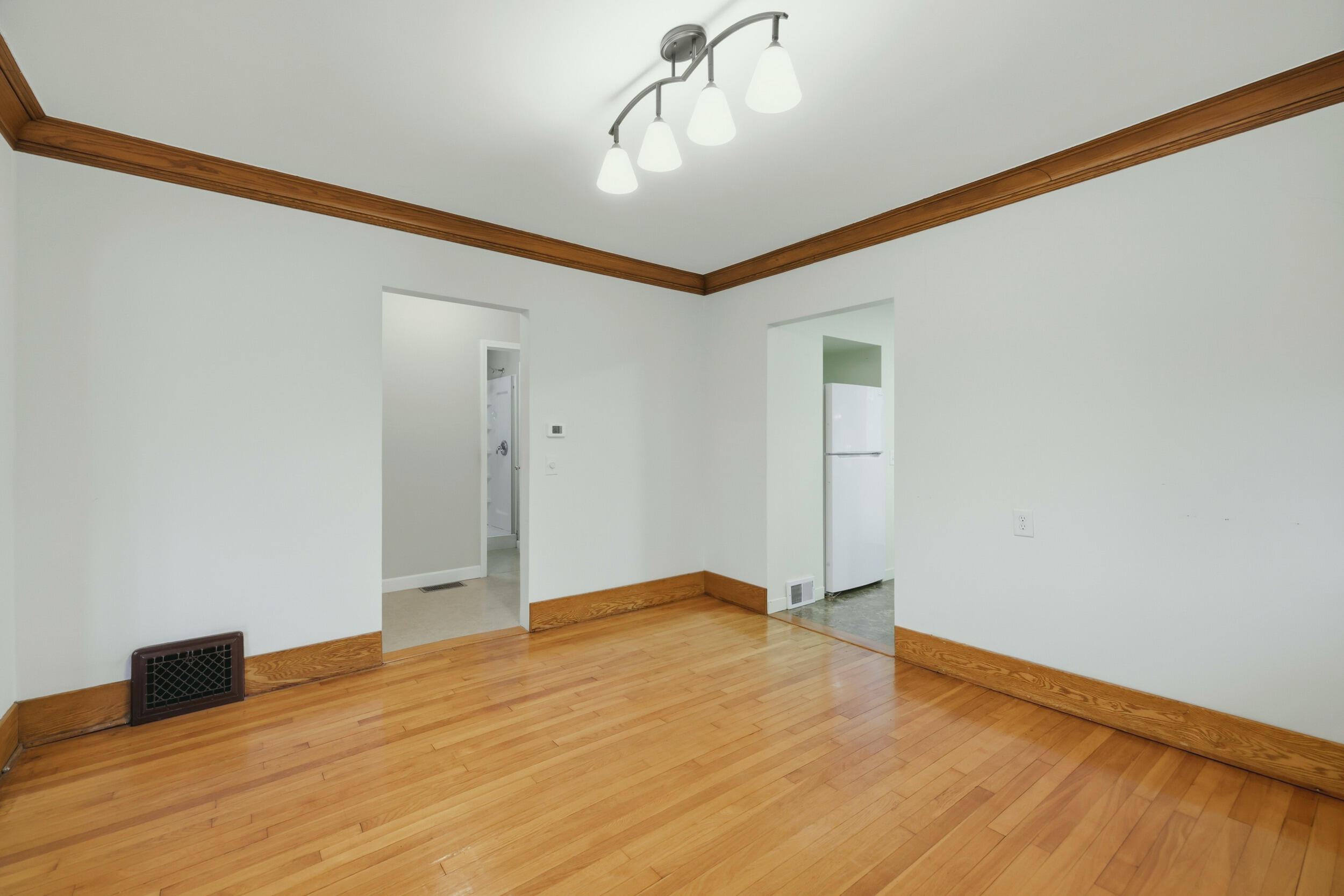 249 NE Fairbanks Street NE Grand Rapids MI 49503