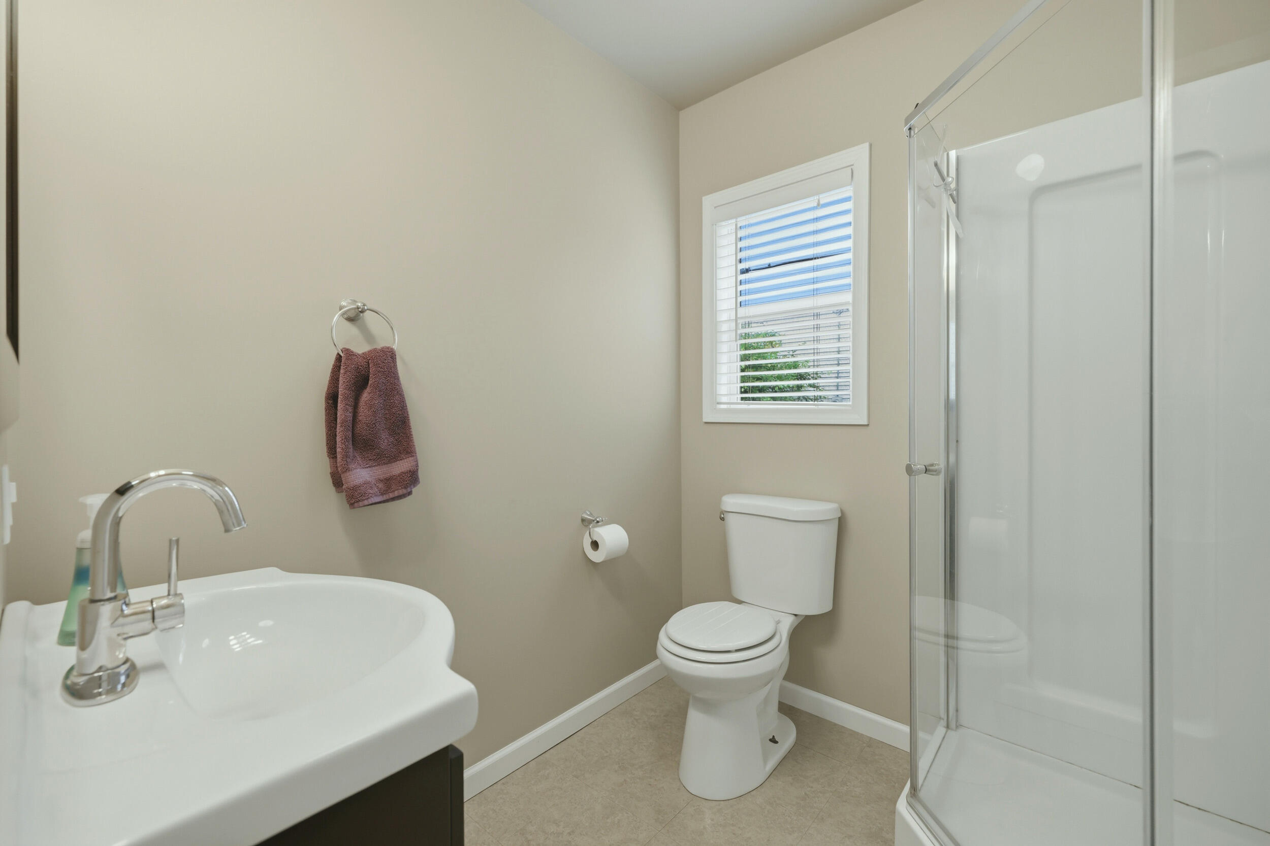 249 NE Fairbanks Street NE Grand Rapids MI 49503