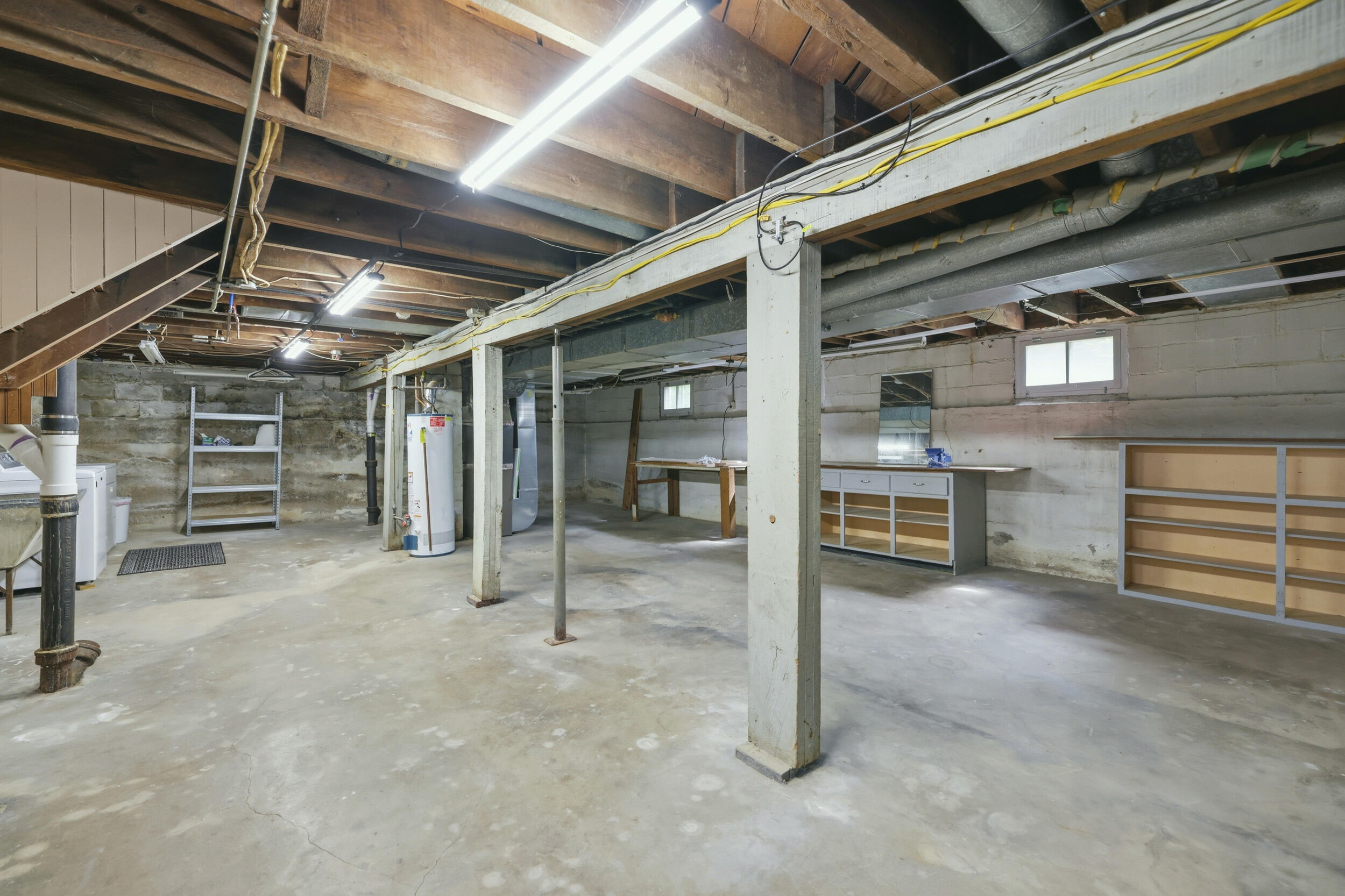 249 NE Fairbanks Street NE Grand Rapids MI 49503