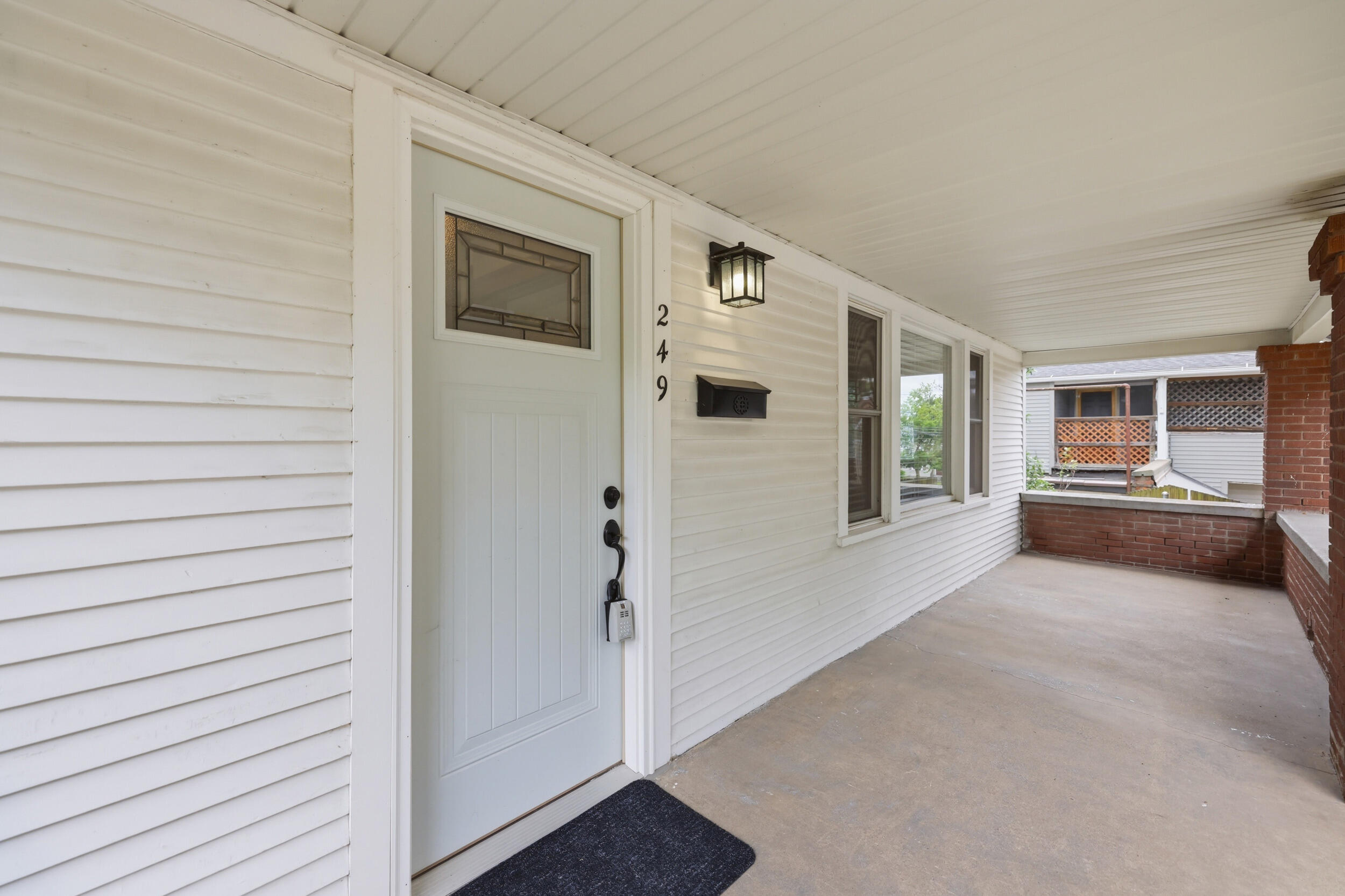 249 NE Fairbanks Street NE Grand Rapids MI 49503