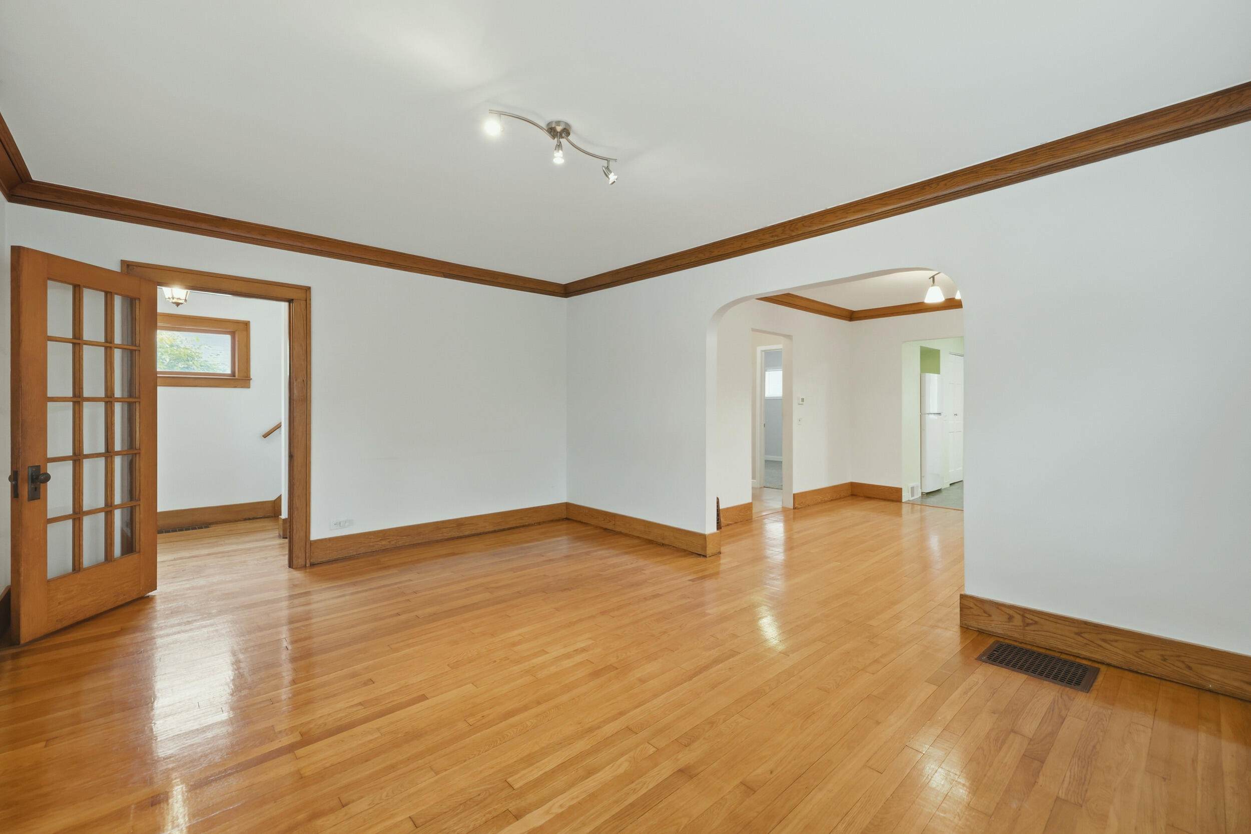 249 NE Fairbanks Street NE Grand Rapids MI 49503