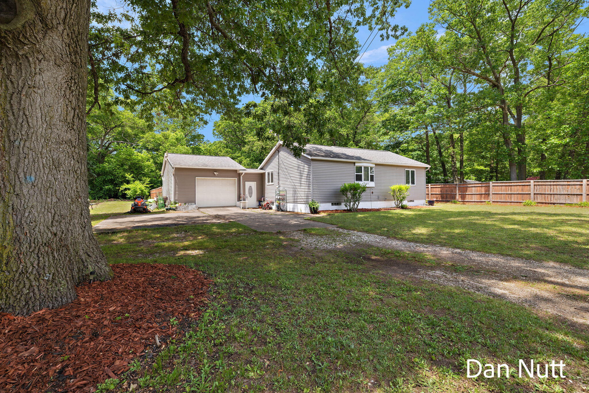 107 N Densmore Street Muskegon MI 49442