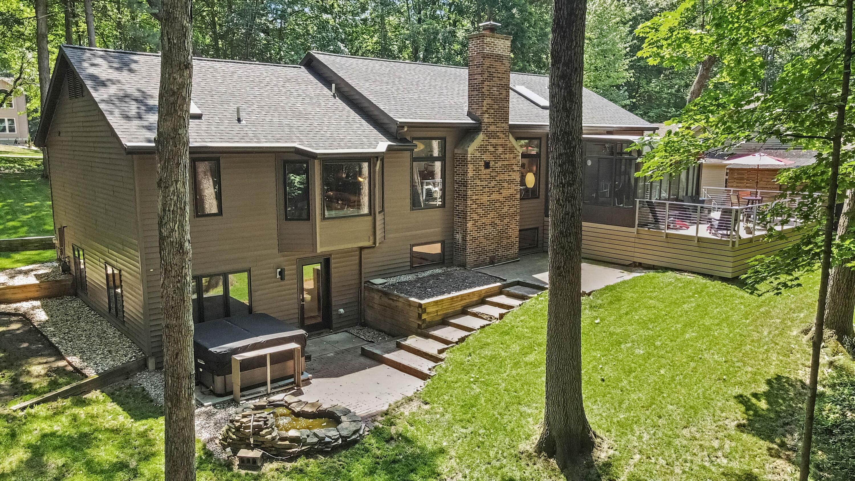 6765 Blythefield Avenue NE Rockford MI 49341