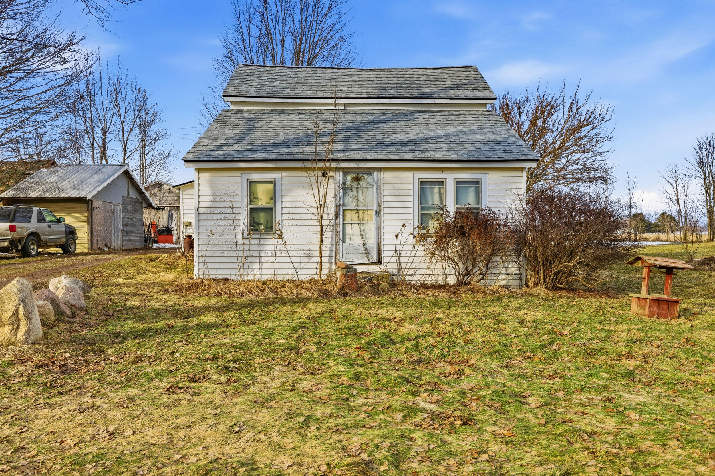 2217 126th Avenue Hopkins MI 49328