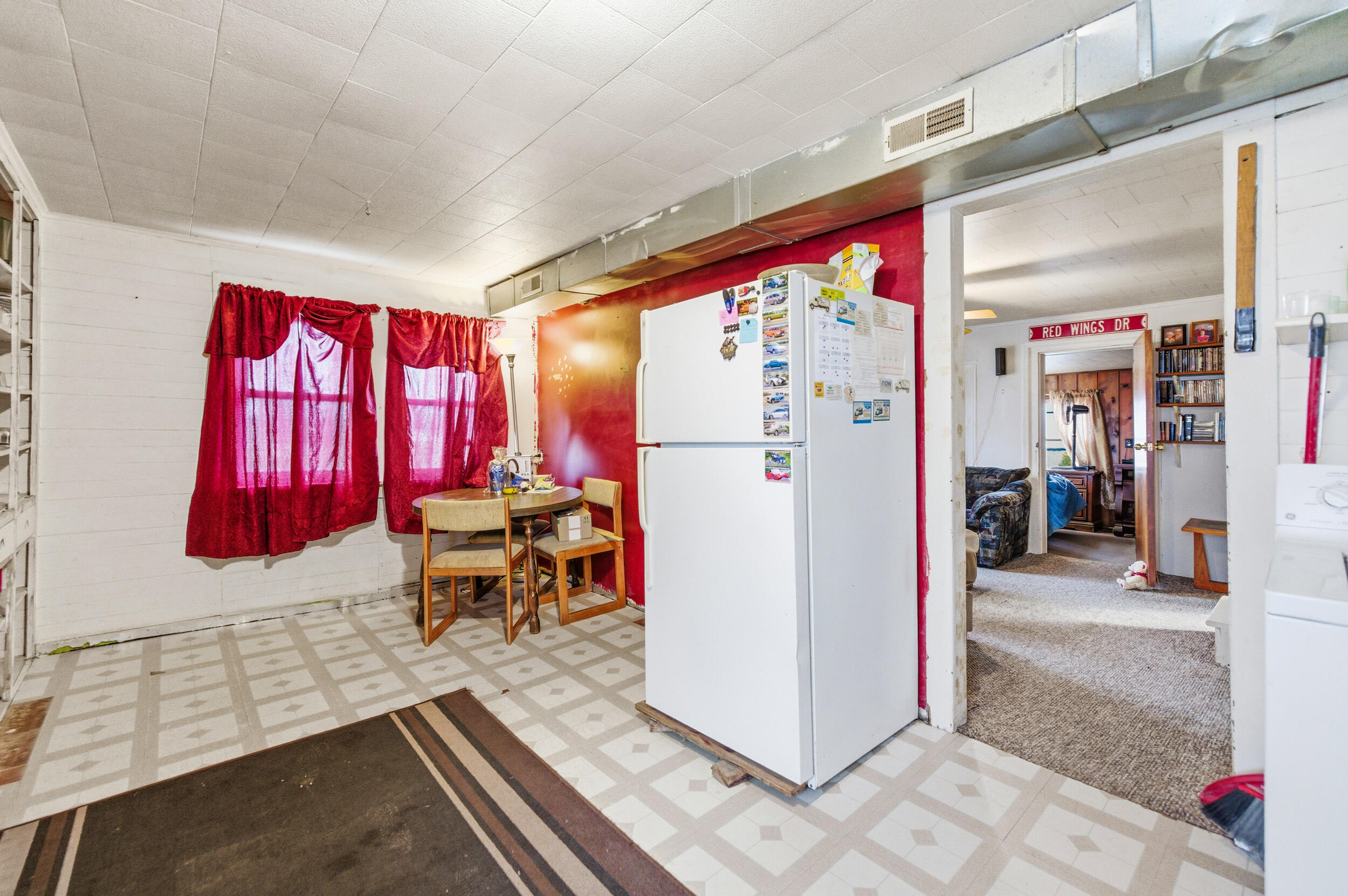 2217 126th Avenue Hopkins MI 49328