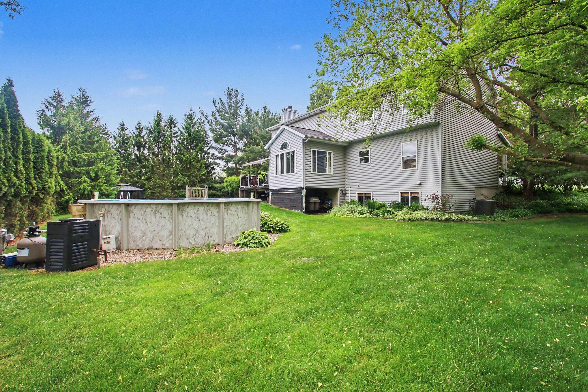 10765 Thornberry Way Zeeland MI 49464