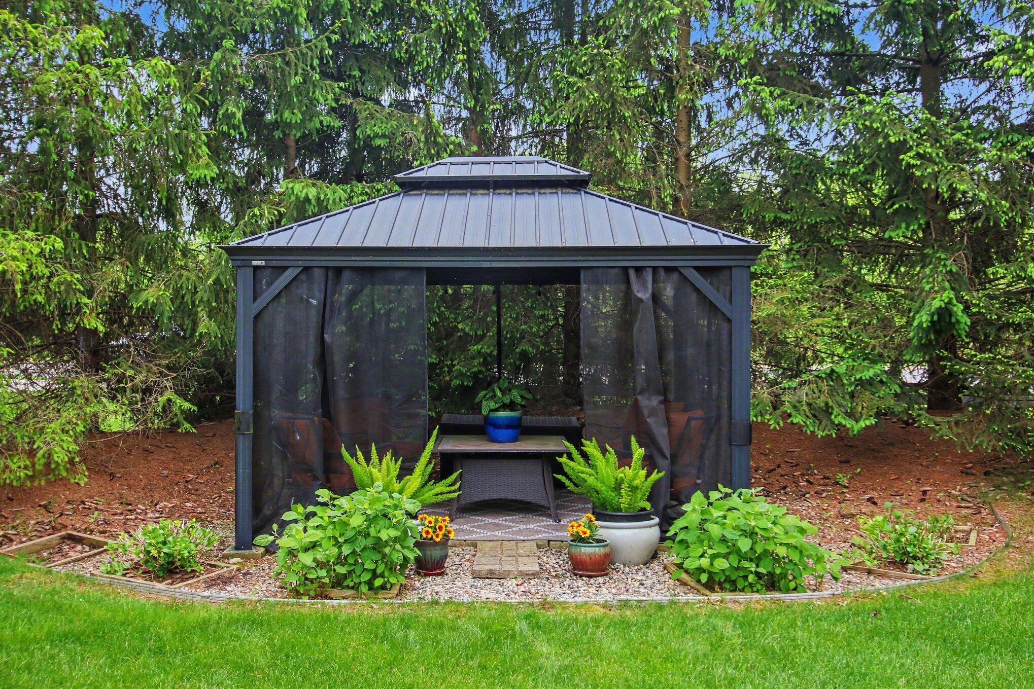 10765 Thornberry Way Zeeland MI 49464