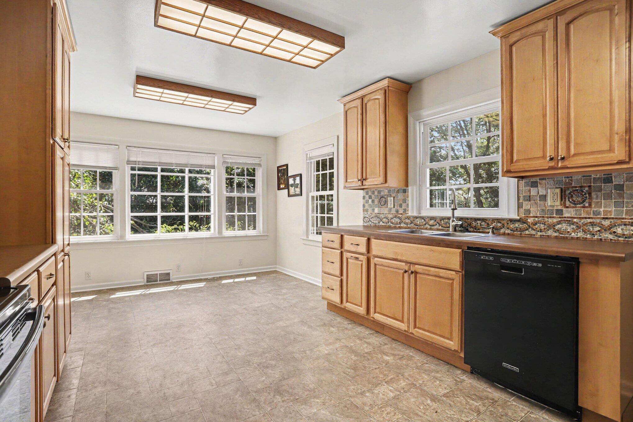 8716 S Westnedge Avenue Portage MI 49002