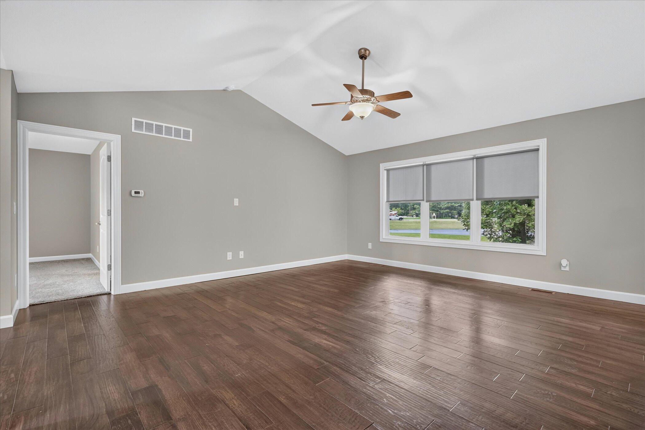 69914 Roy Drive Edwardsburg MI 49112