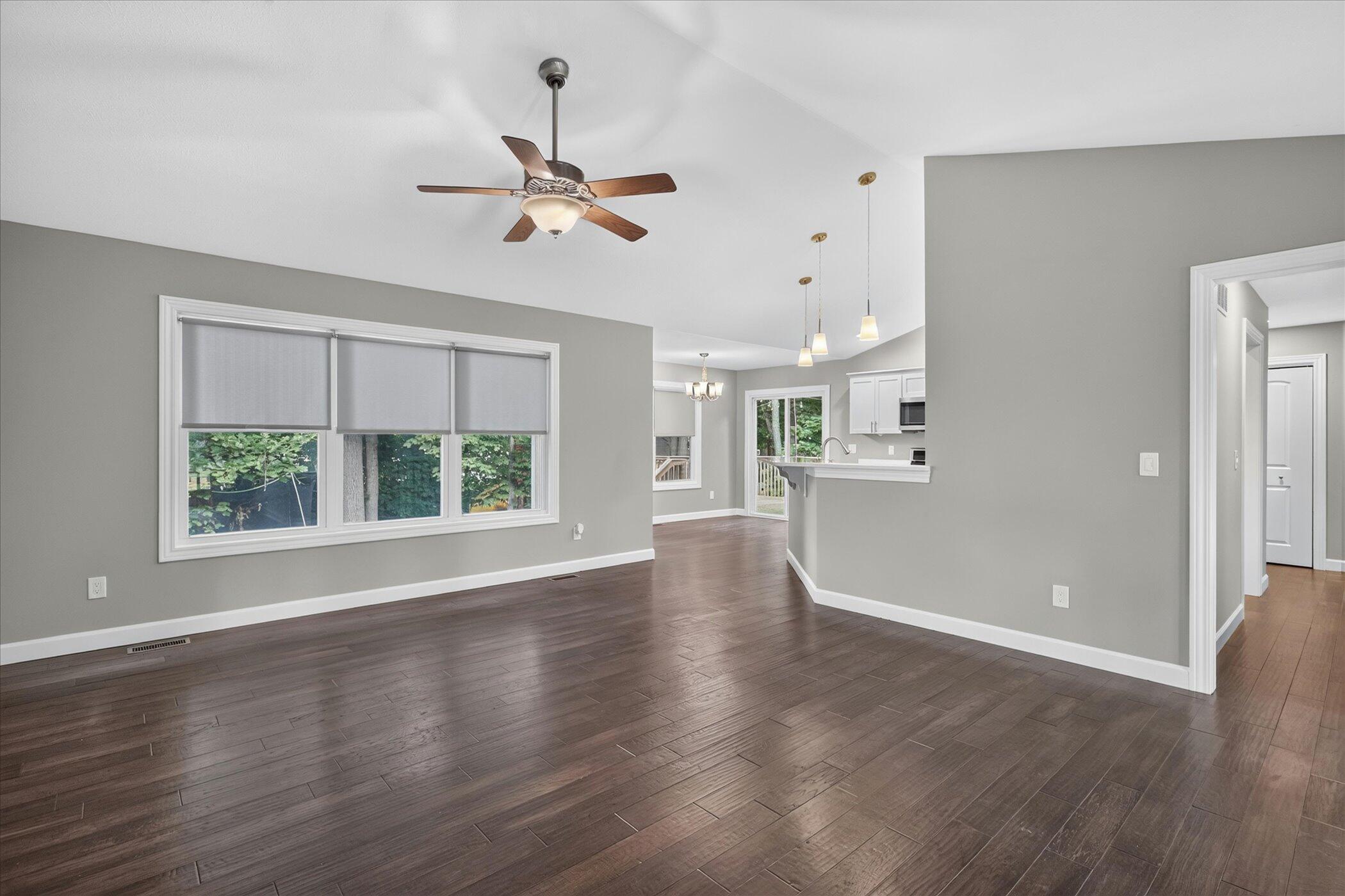 69914 Roy Drive Edwardsburg MI 49112