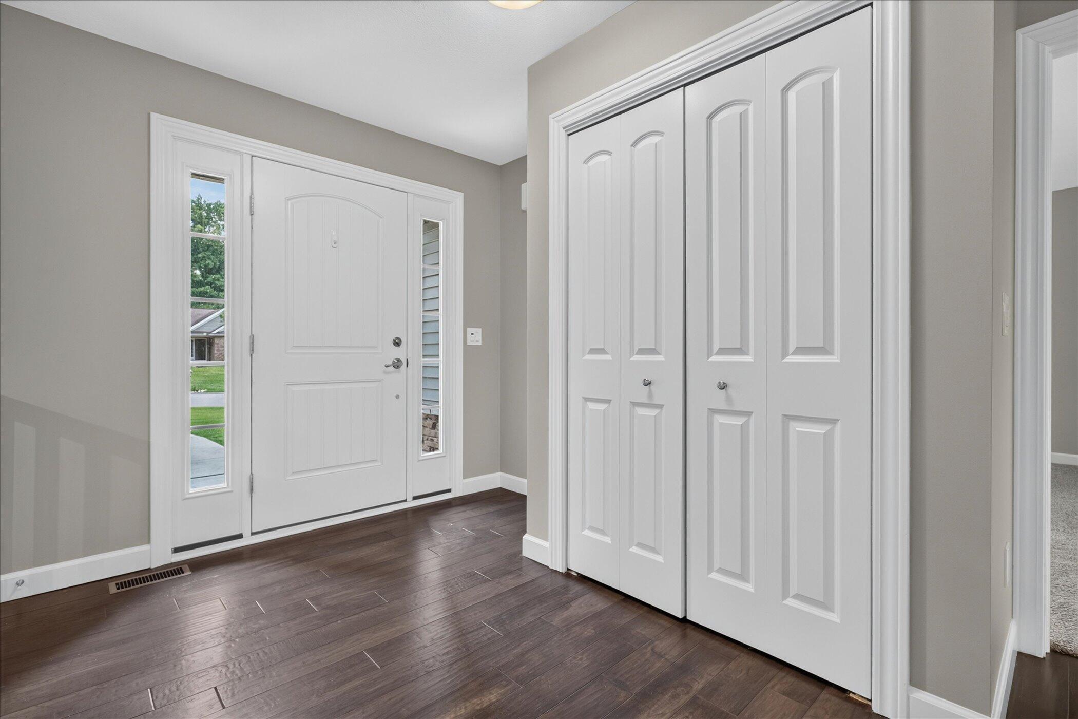 69914 Roy Drive Edwardsburg MI 49112