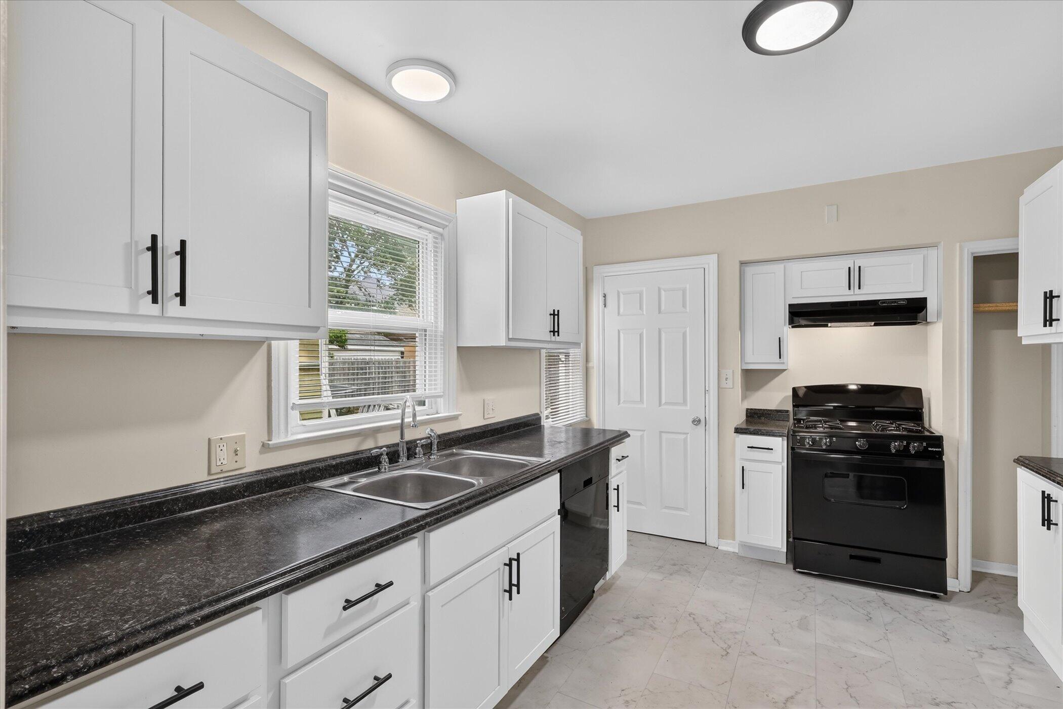55 Elm Street SW Grand Rapids MI 49507