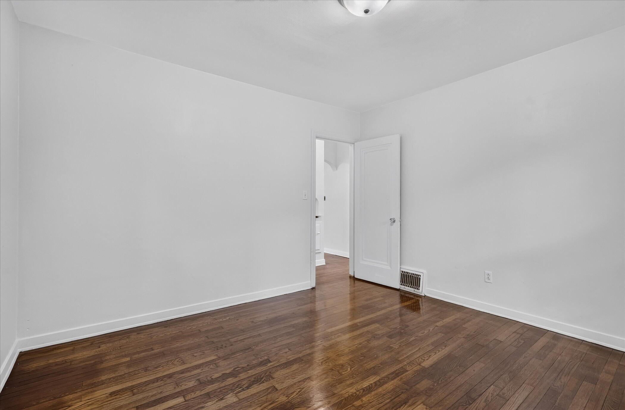 55 Elm Street SW Grand Rapids MI 49507