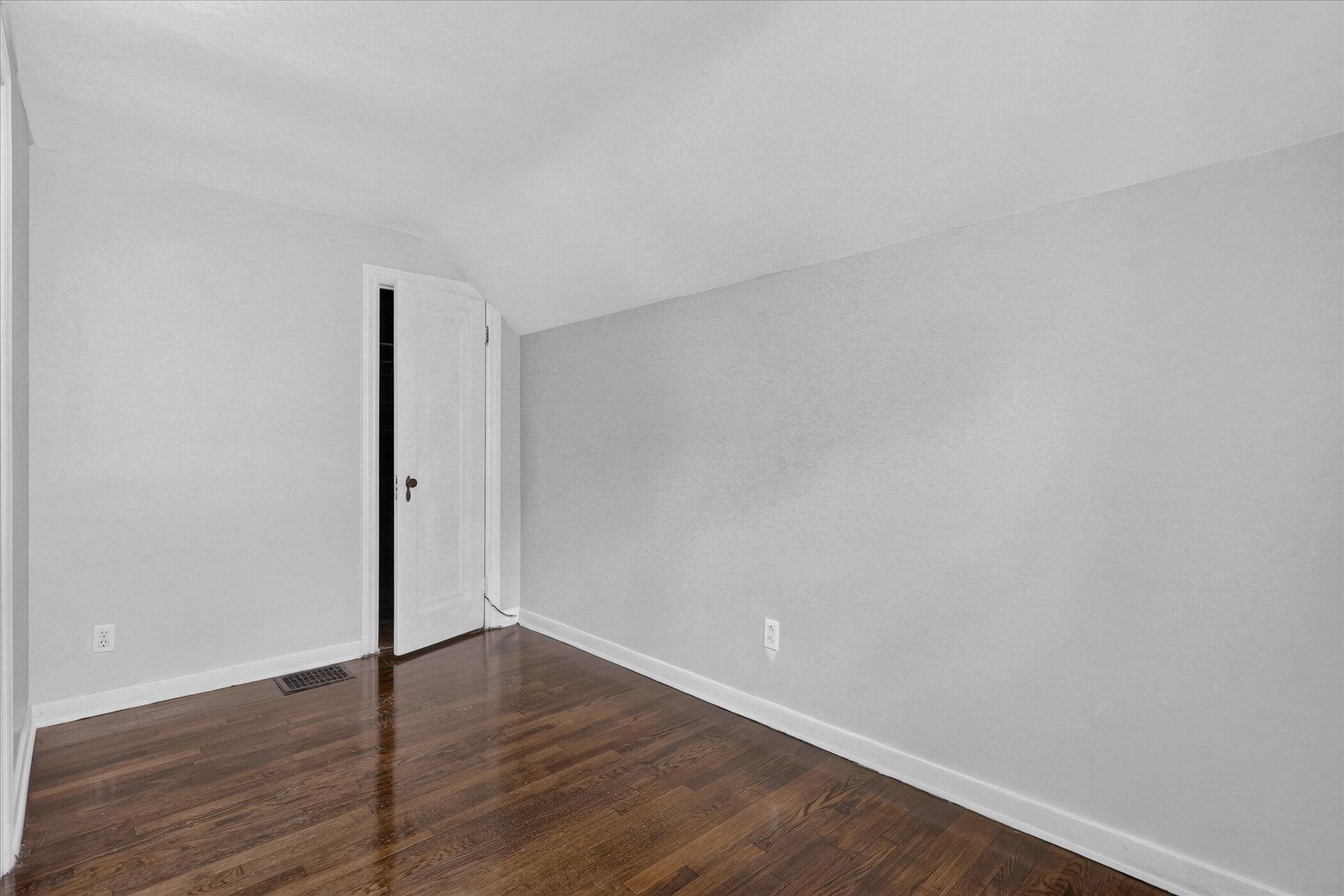 55 Elm Street SW Grand Rapids MI 49507