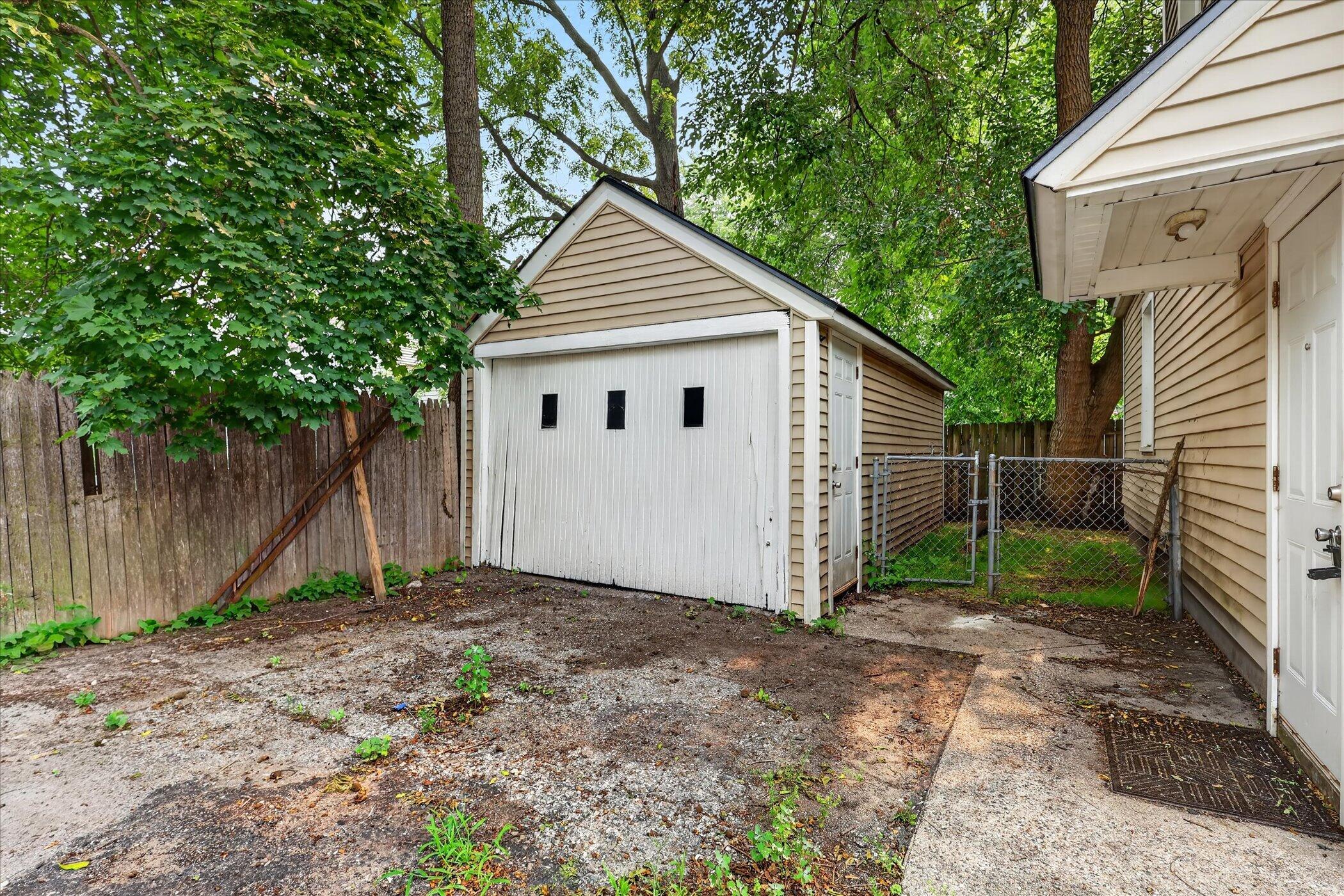 55 Elm Street SW Grand Rapids MI 49507