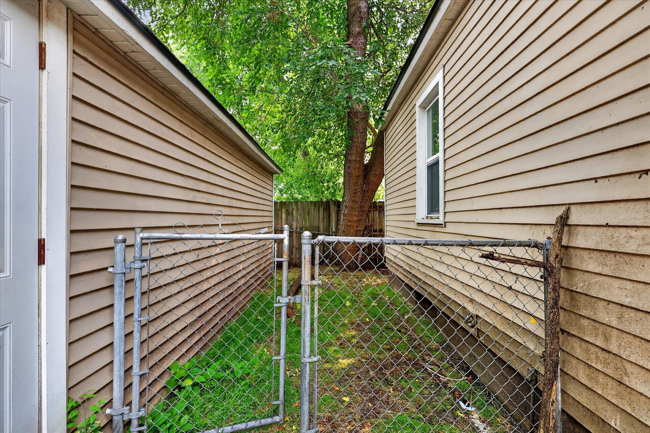 55 Elm Street SW Grand Rapids MI 49507