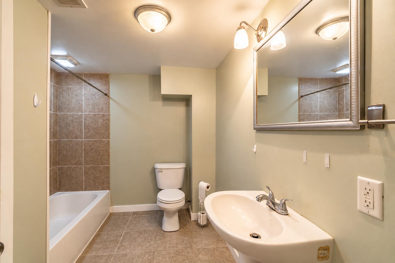 917 Everglade Drive SE Grand Rapids MI 49507