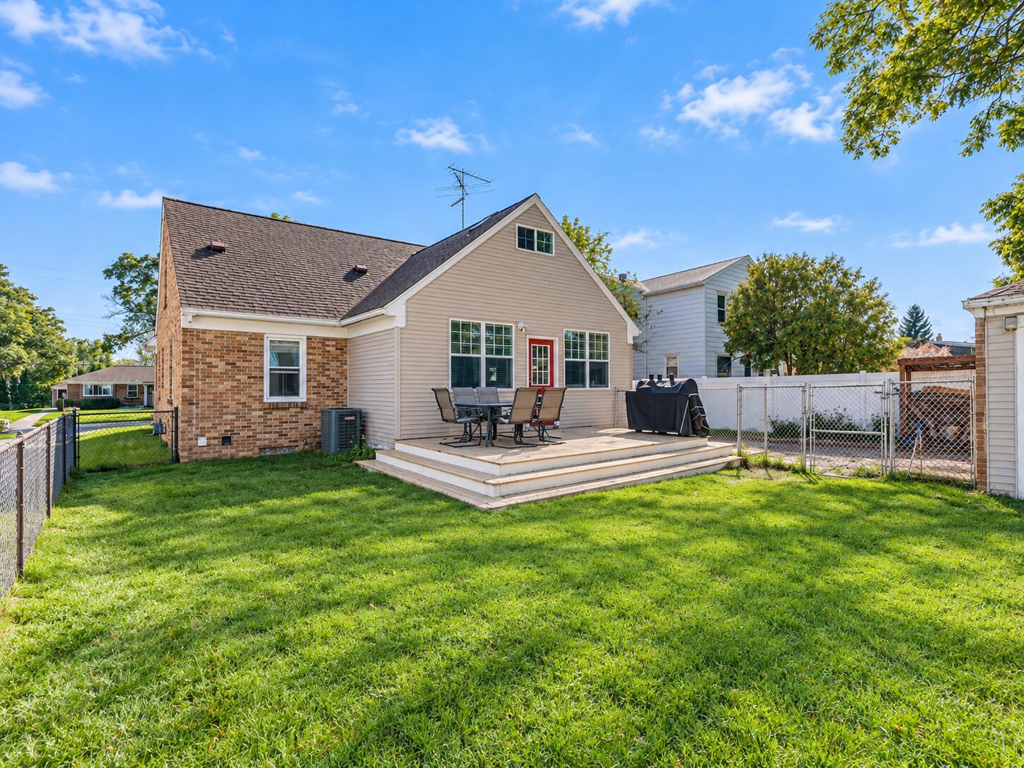 917 Everglade Drive SE Grand Rapids MI 49507