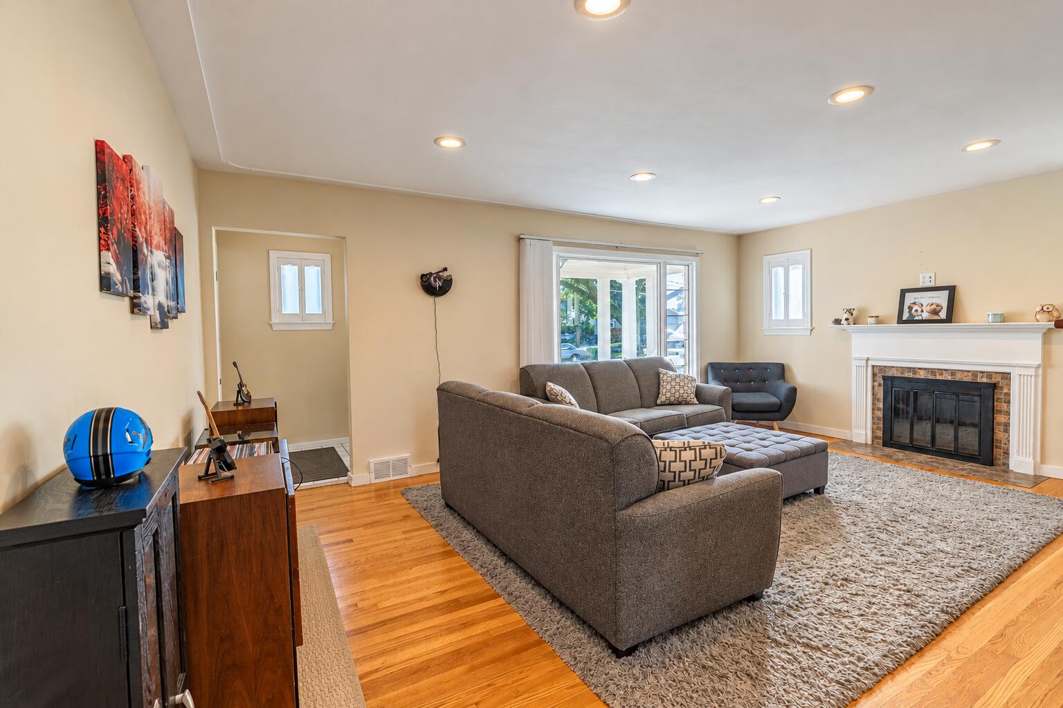 917 Everglade Drive SE Grand Rapids MI 49507
