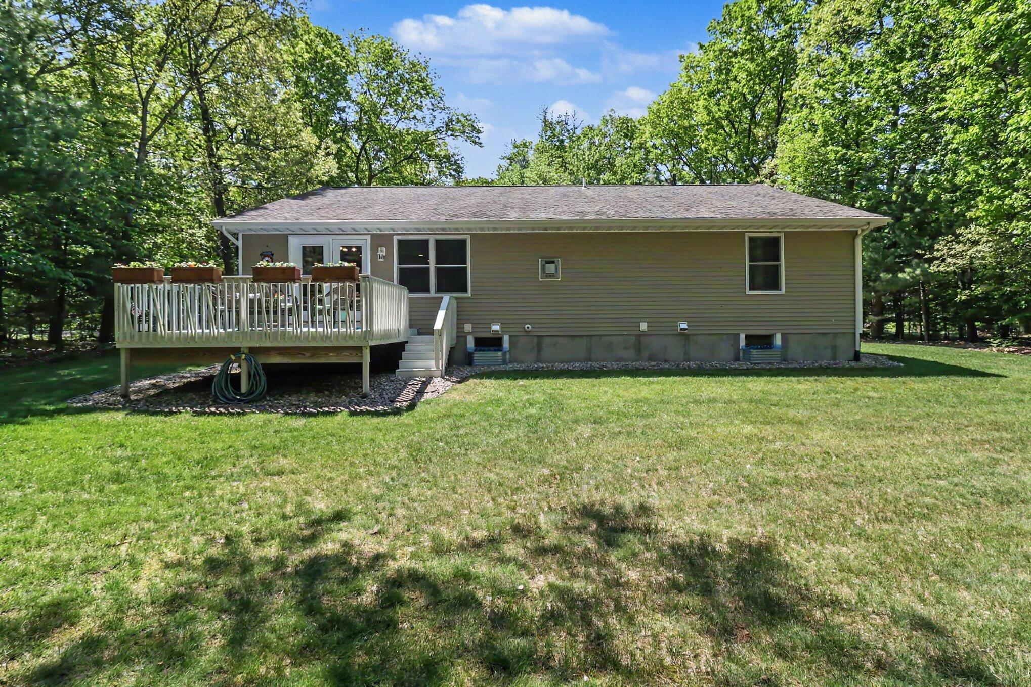 6544 W Forest Edge Drive Ludington MI 49431