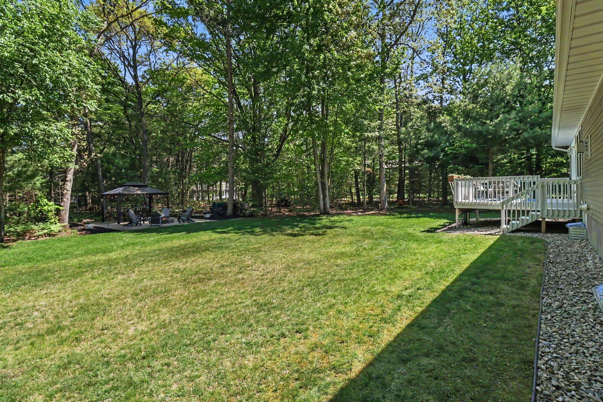 6544 W Forest Edge Drive Ludington MI 49431