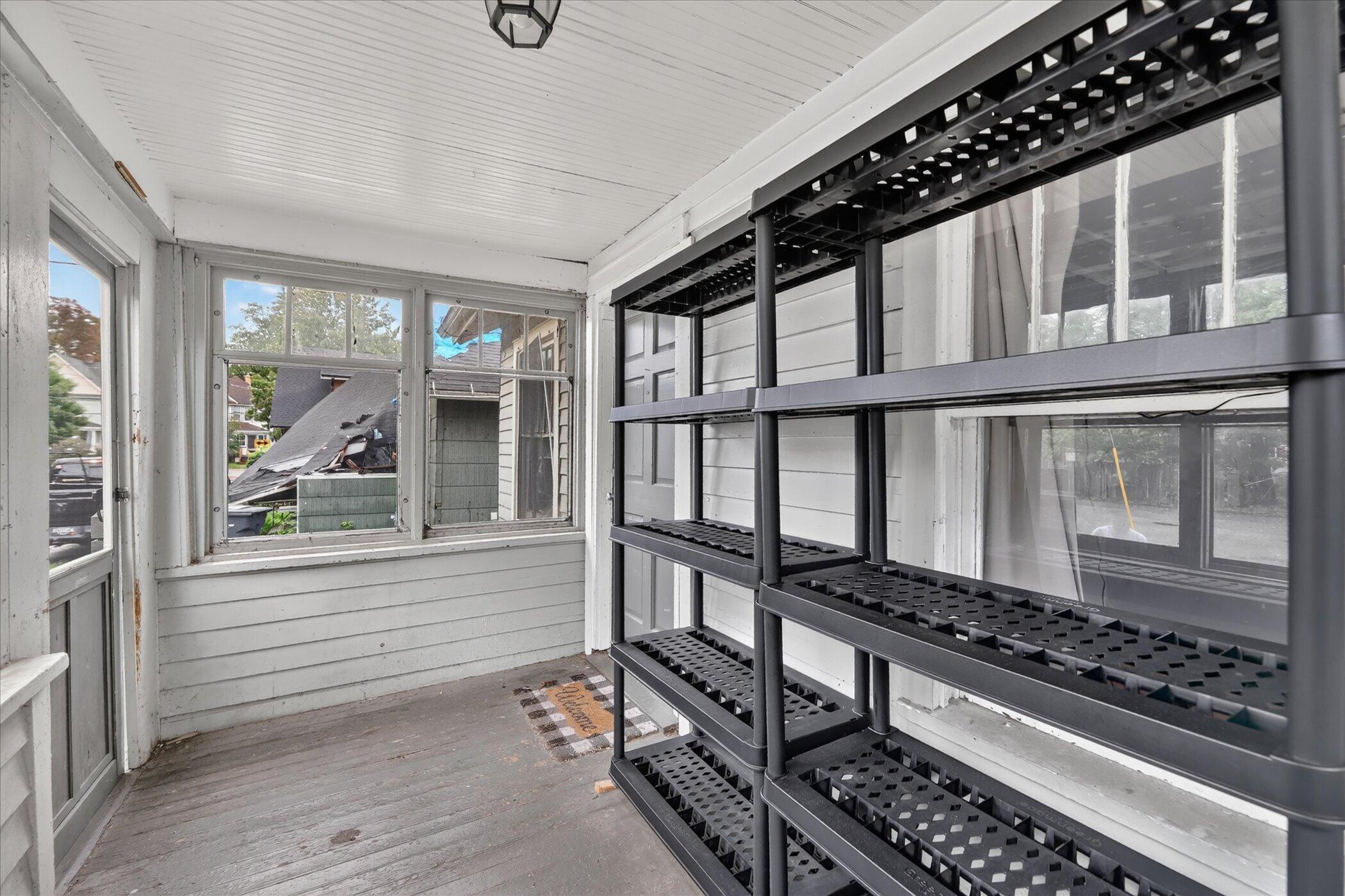 813 Hoffman Court Kalamazoo MI 49007