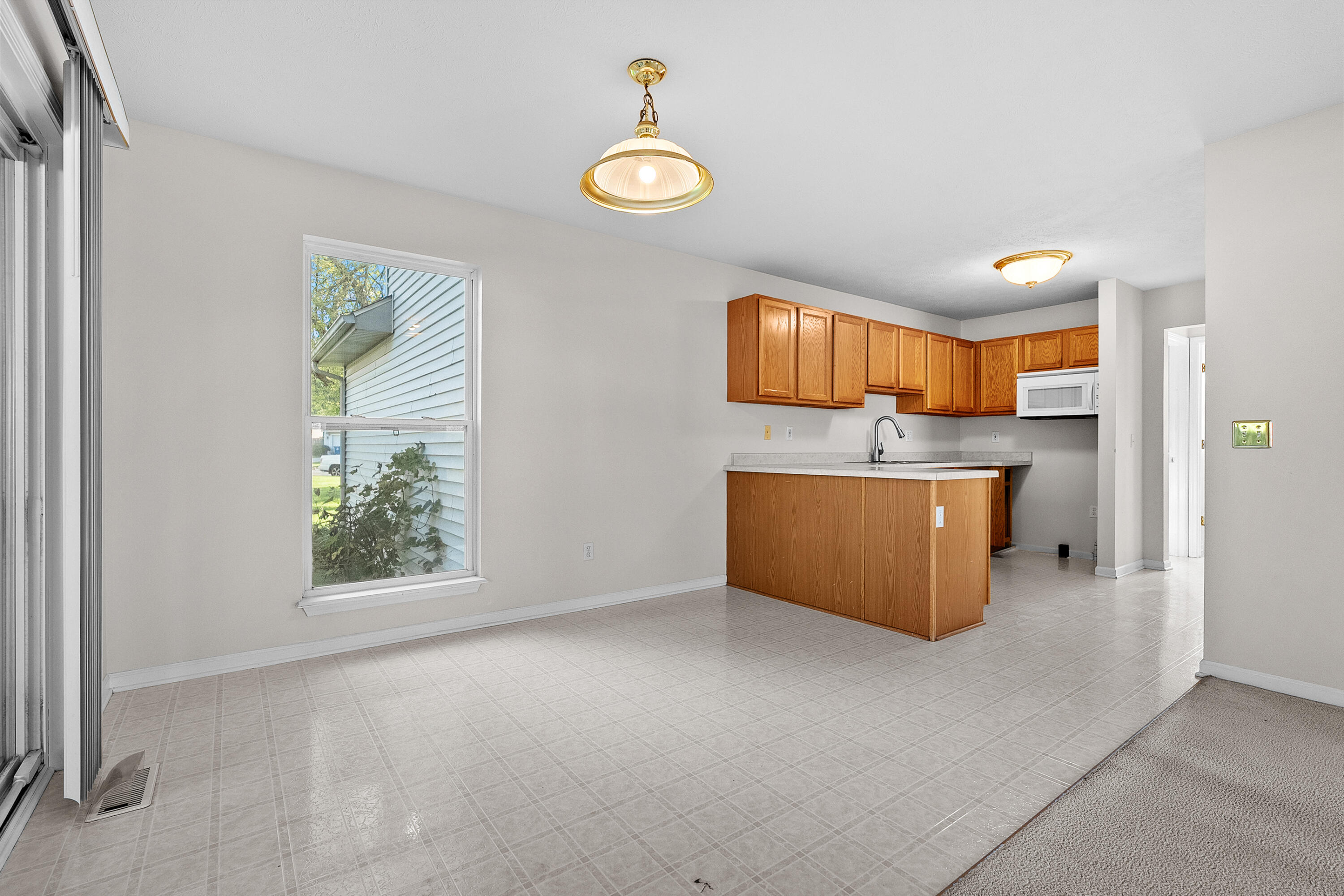 2960 Valley Glenn Circle Kalamazoo MI 49004