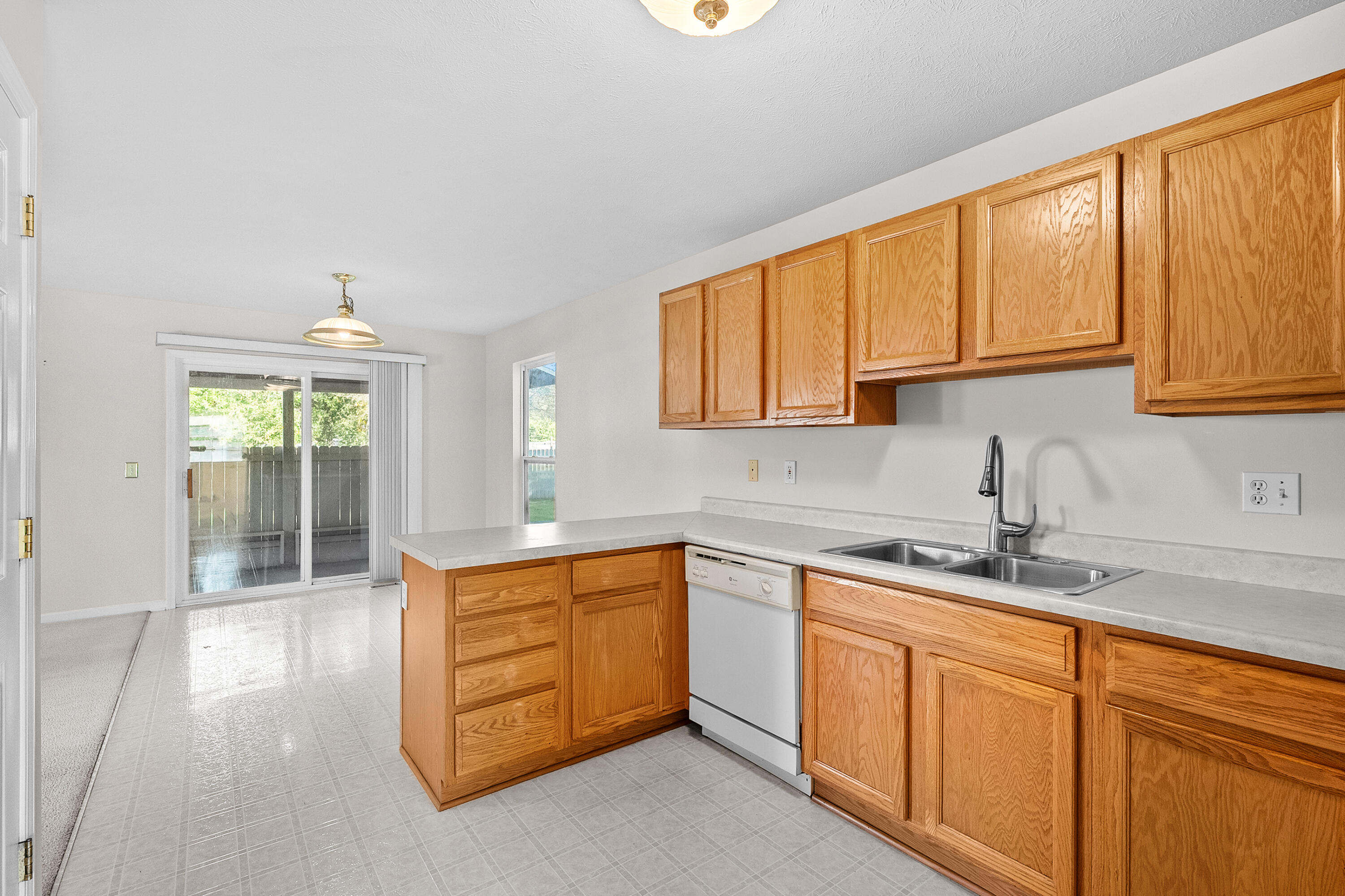 2960 Valley Glenn Circle Kalamazoo MI 49004