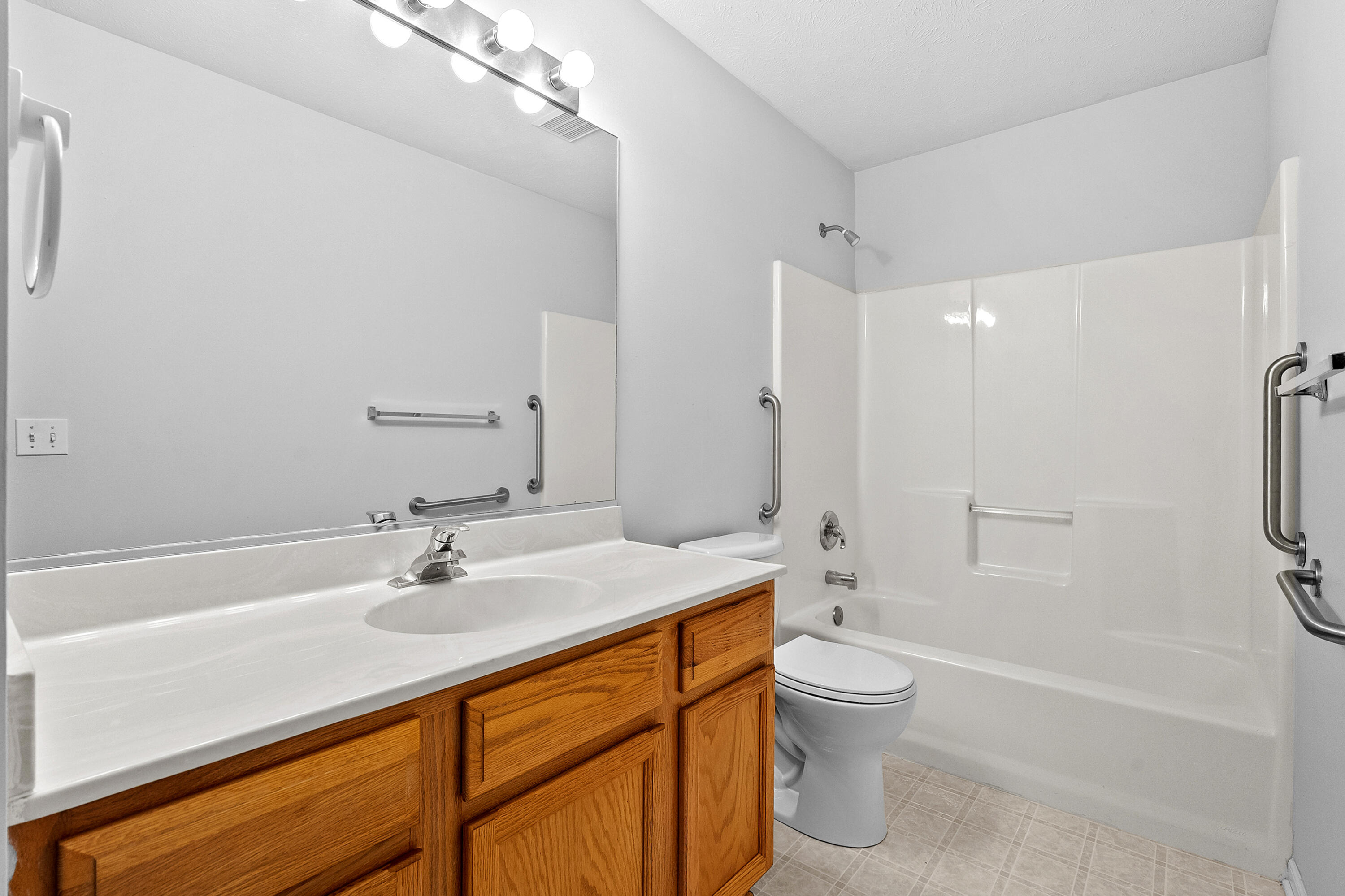 2960 Valley Glenn Circle Kalamazoo MI 49004