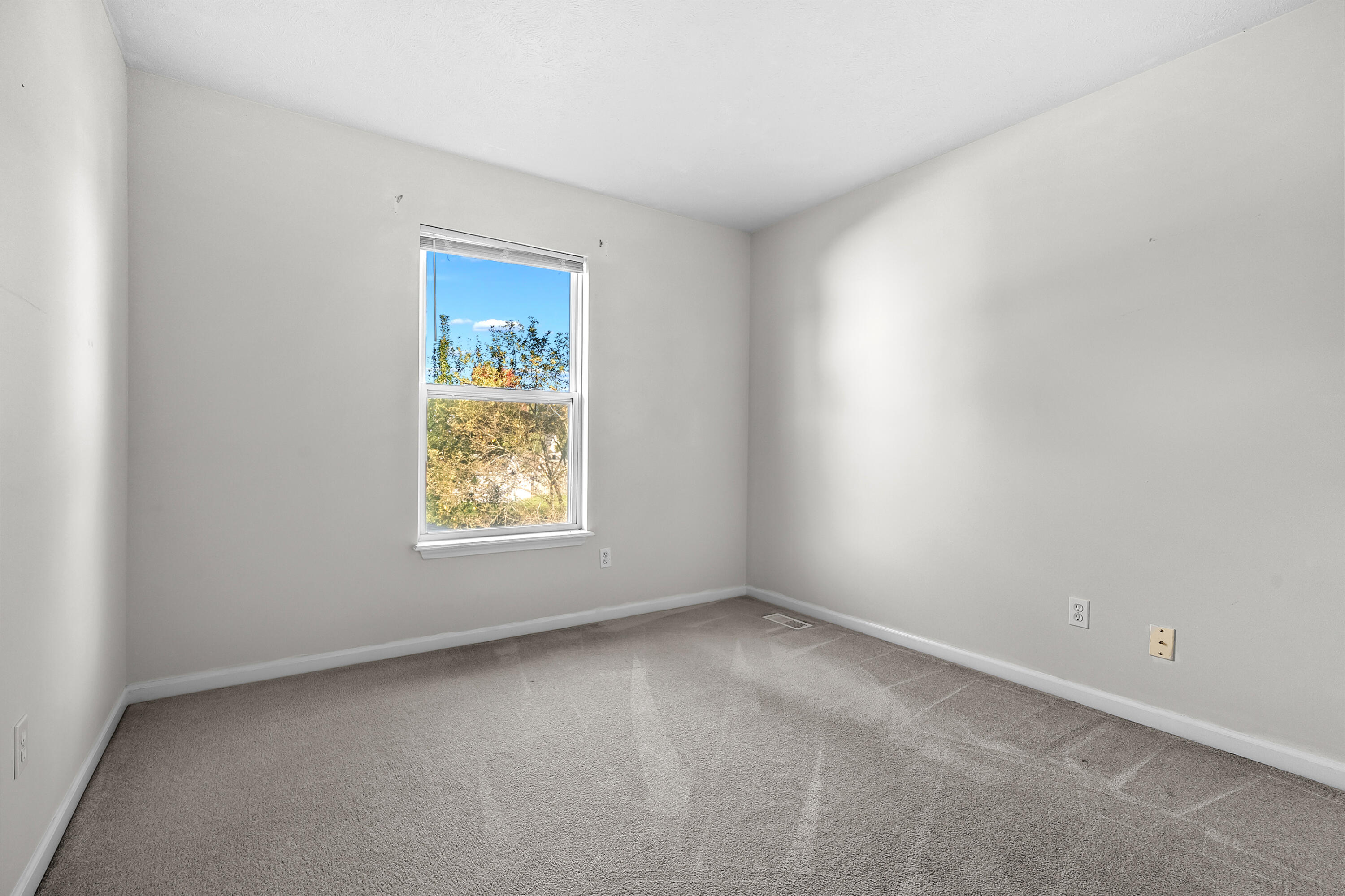 2960 Valley Glenn Circle Kalamazoo MI 49004