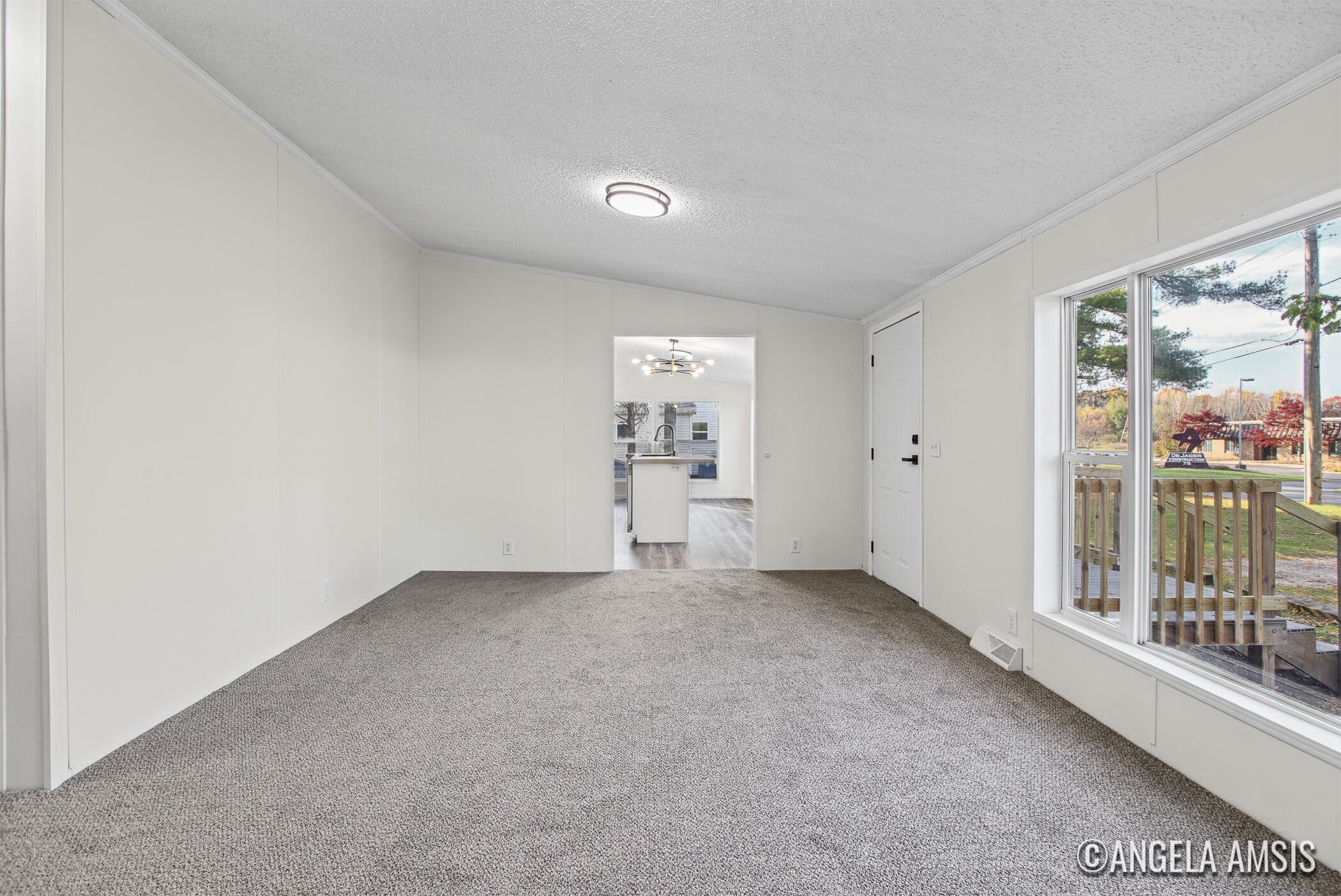 62 60th Street SW Grand Rapids MI 49548