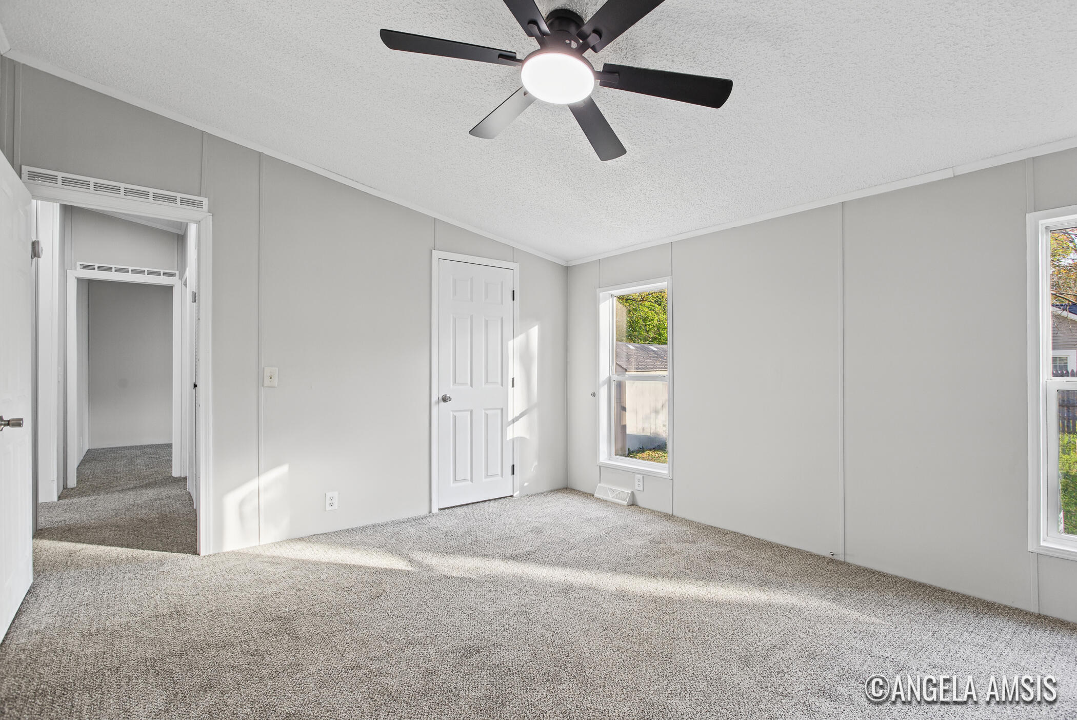 62 60th Street SW Grand Rapids MI 49548