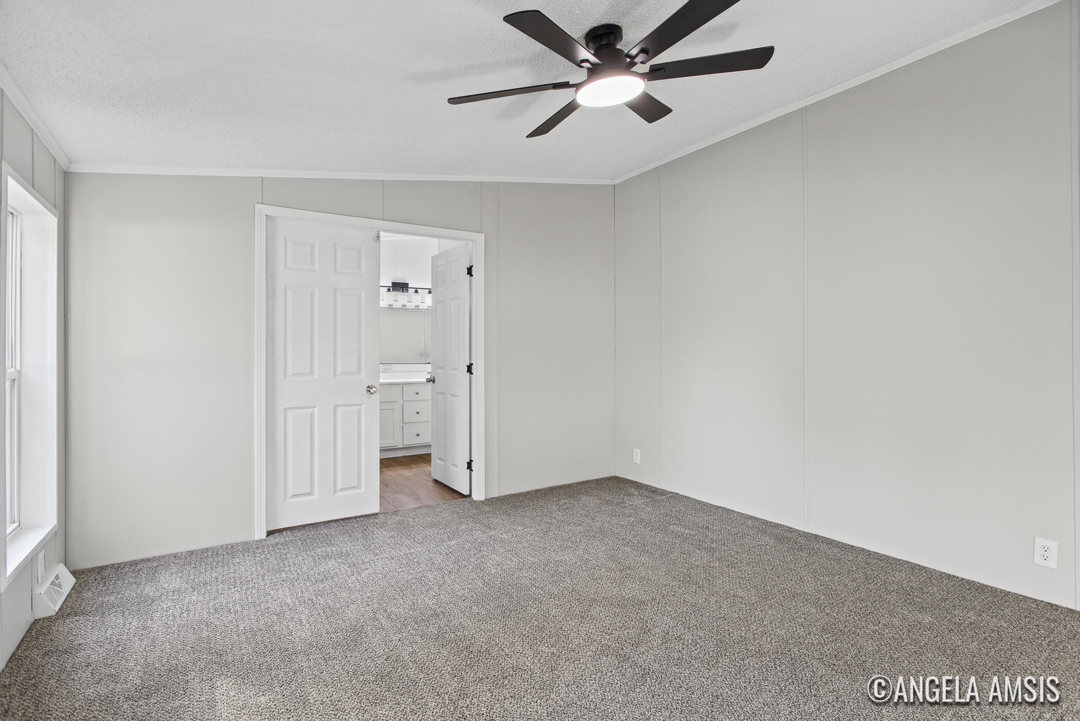 62 60th Street SW Grand Rapids MI 49548