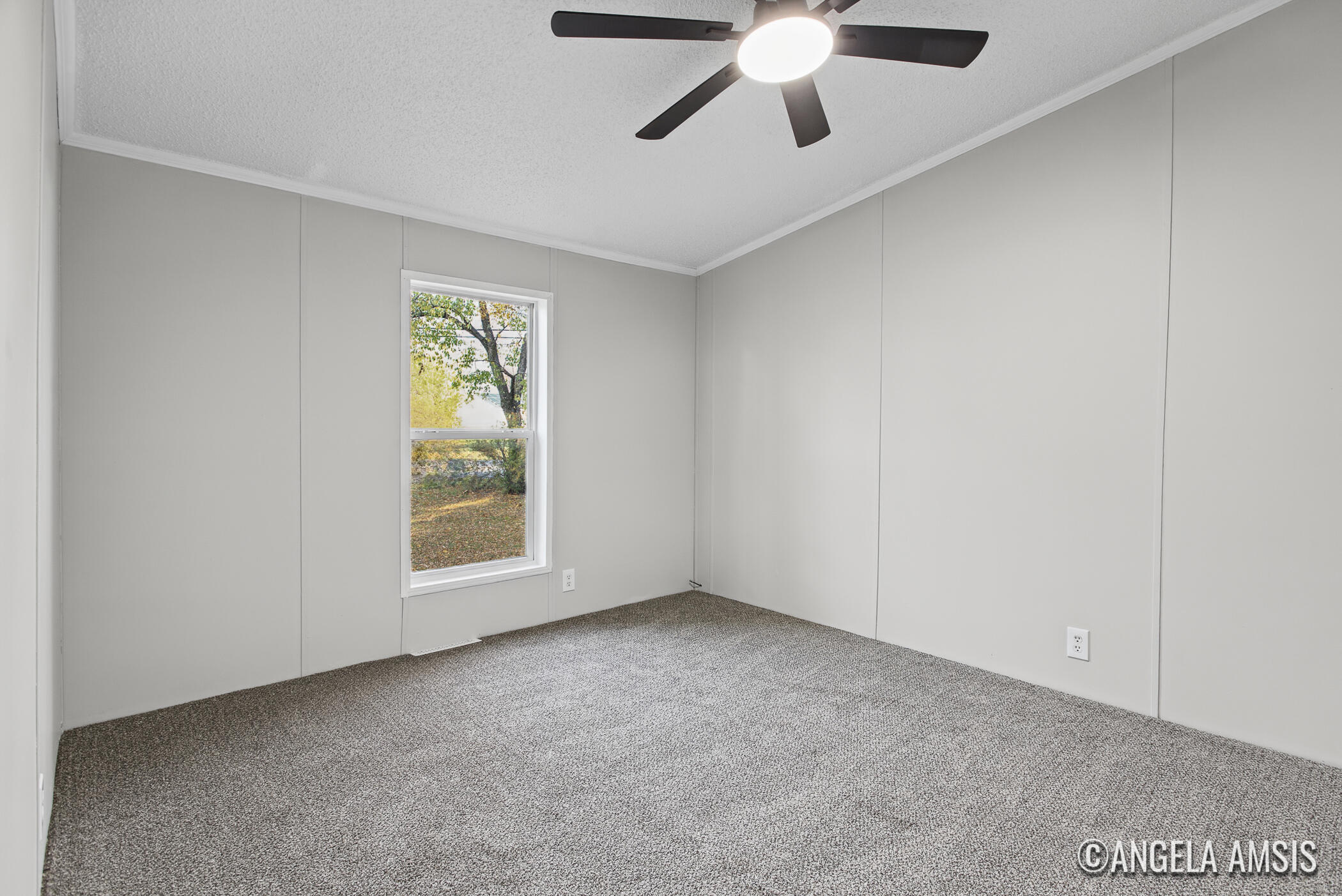 62 60th Street SW Grand Rapids MI 49548